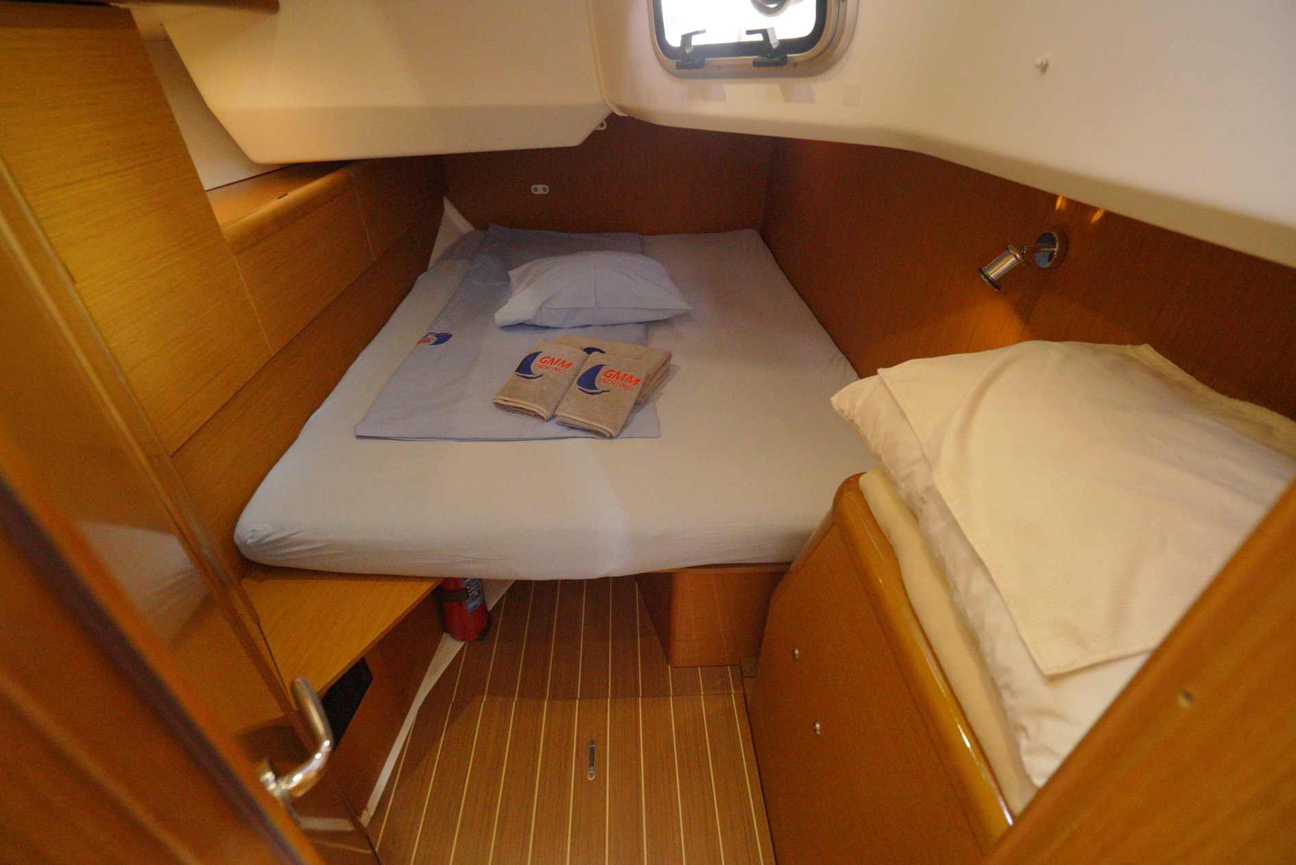 Sun Odyssey 44 i — photo 17