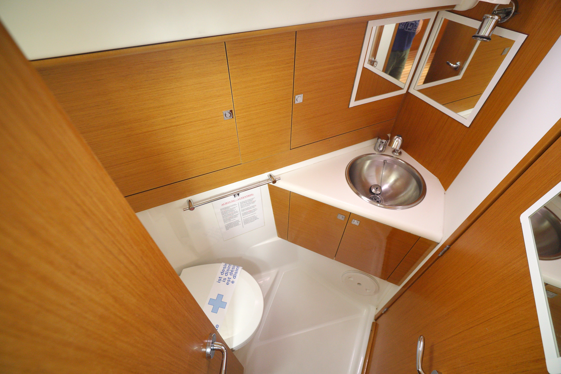 Sun Odyssey 44 i — photo 8