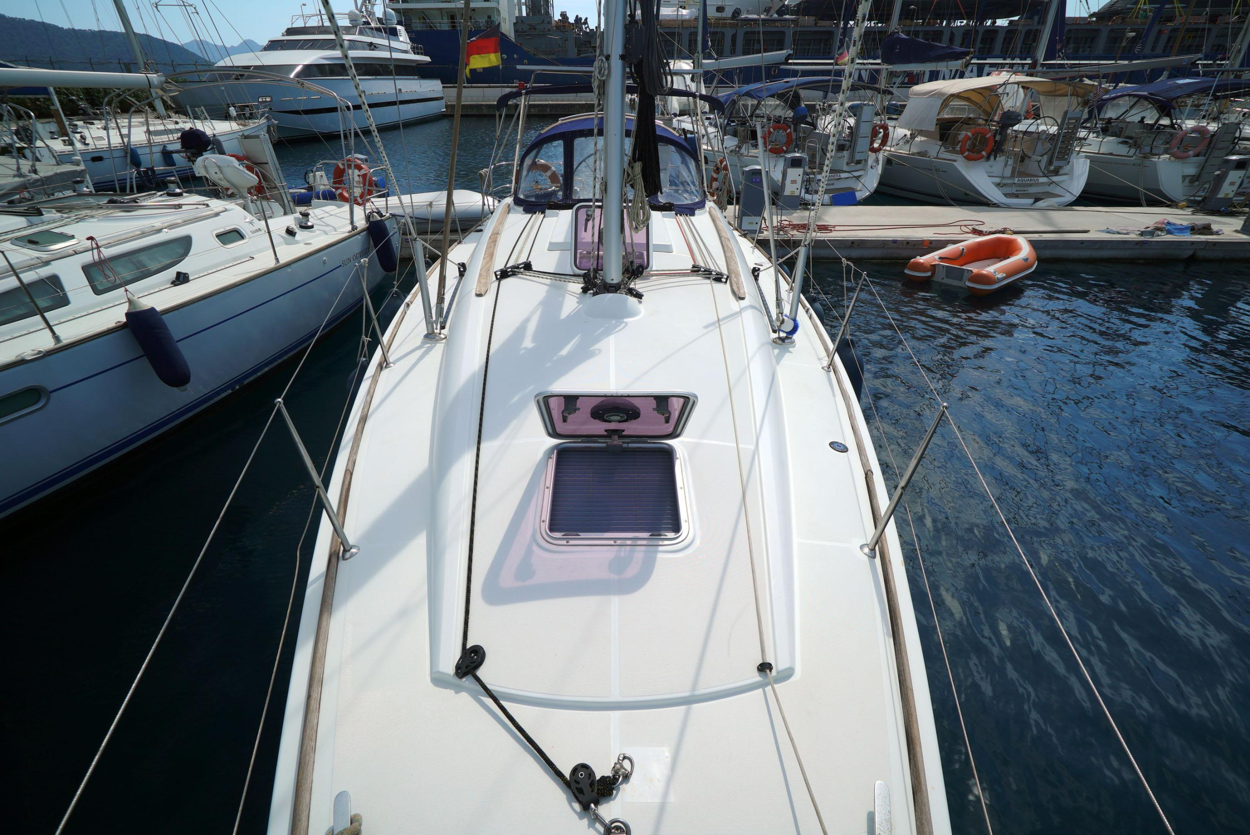 Sun Odyssey 36i — photo 17