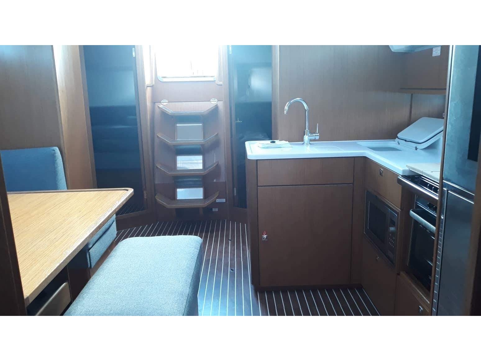 Bavaria Cruiser 46 Style — photo 3