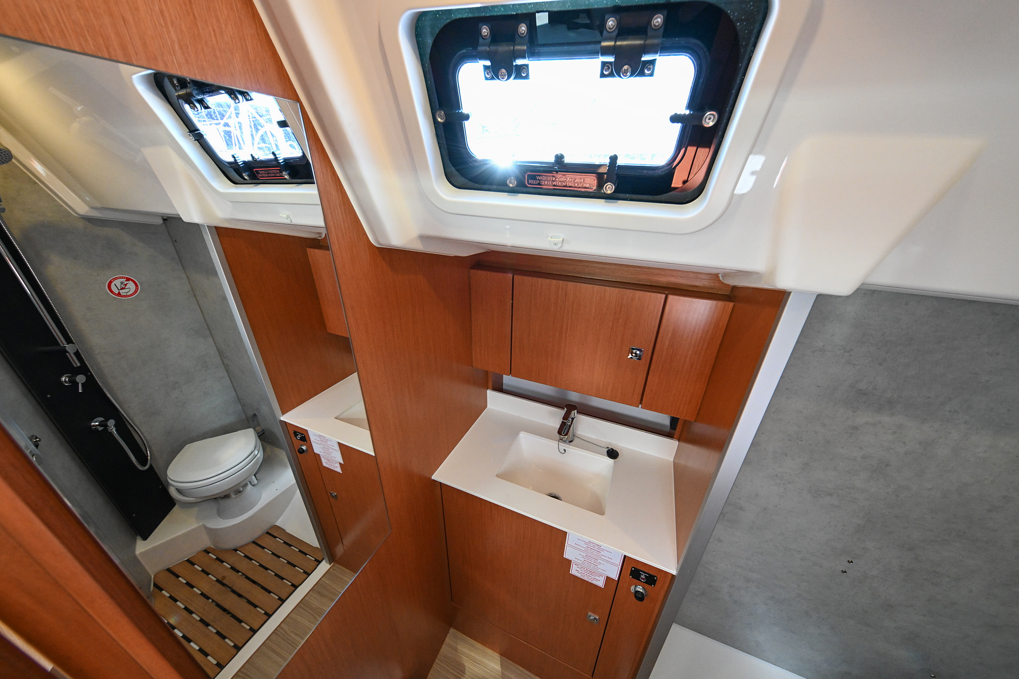 Bavaria C38 — photo 66