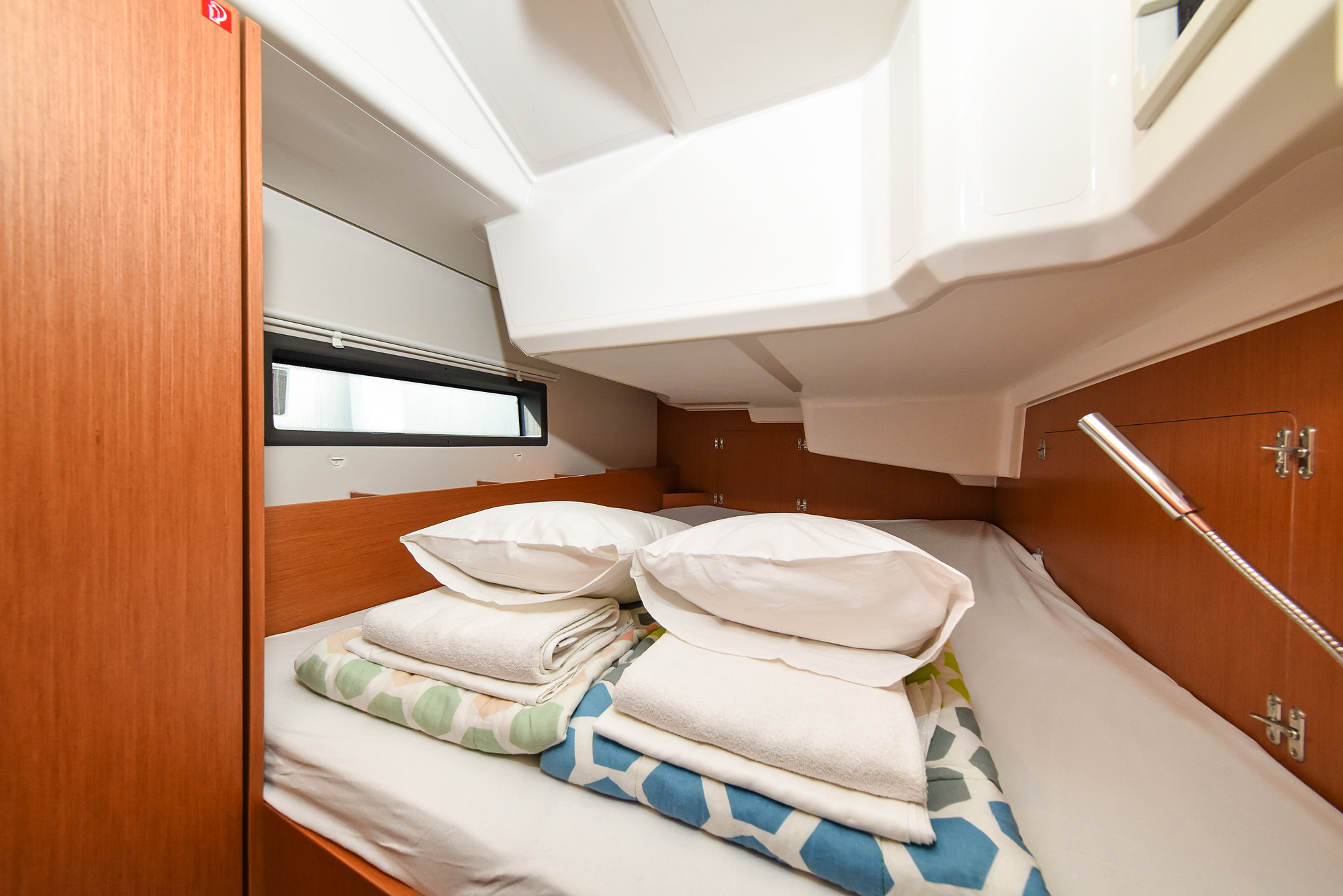 Bavaria C38 — photo 76