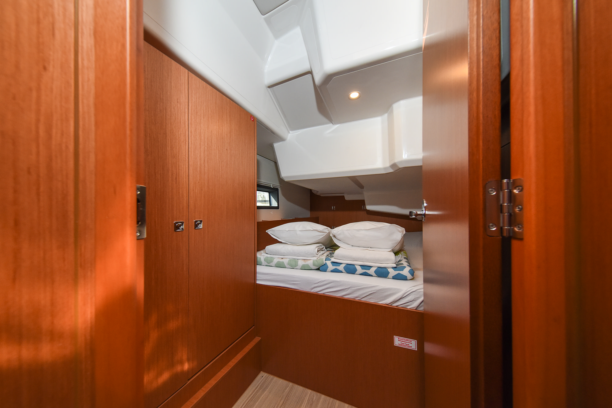 Bavaria C38 — photo 64