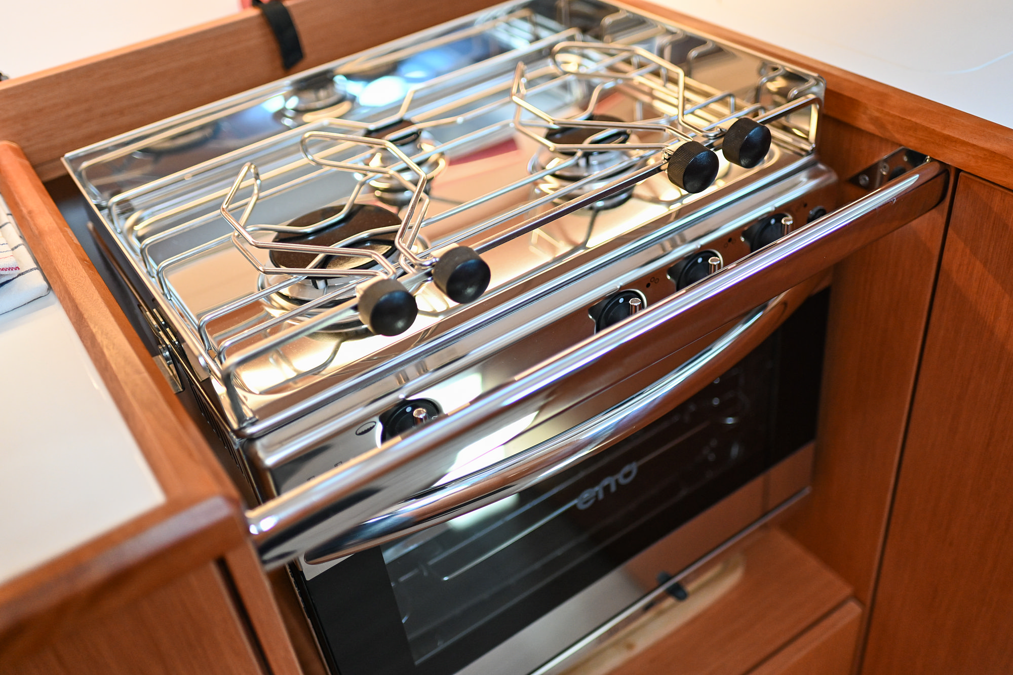 Bavaria C38 — photo 7