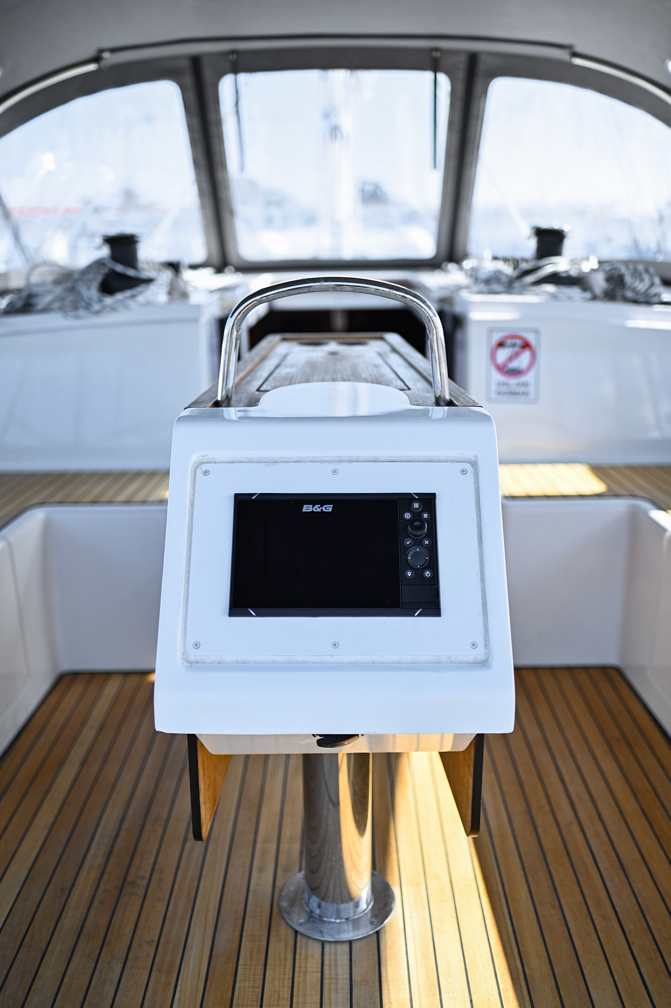 Bavaria C42 — photo 90