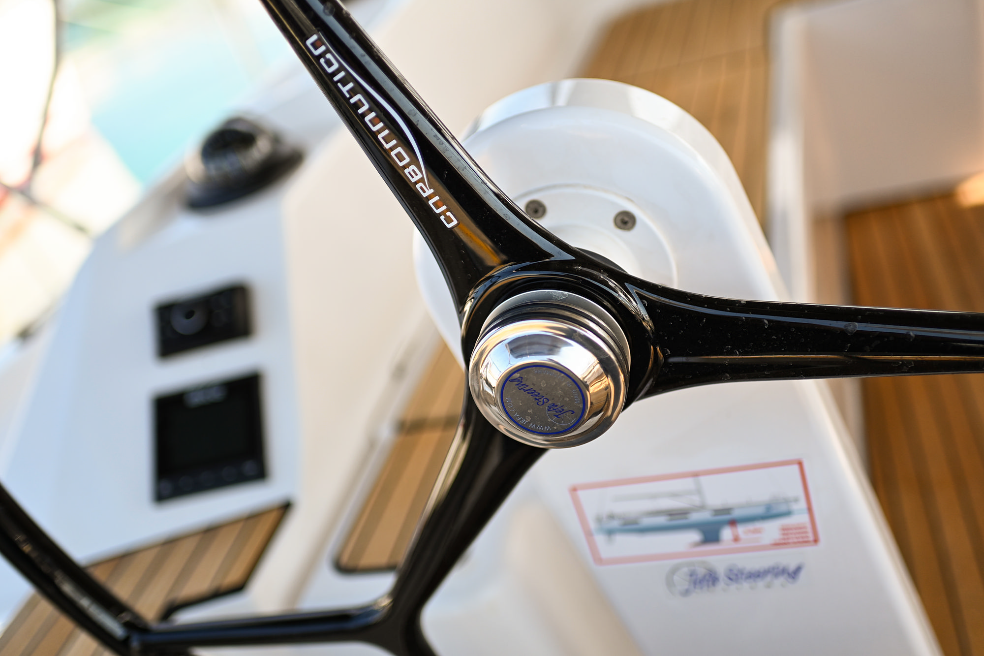 Bavaria C42 — photo 78
