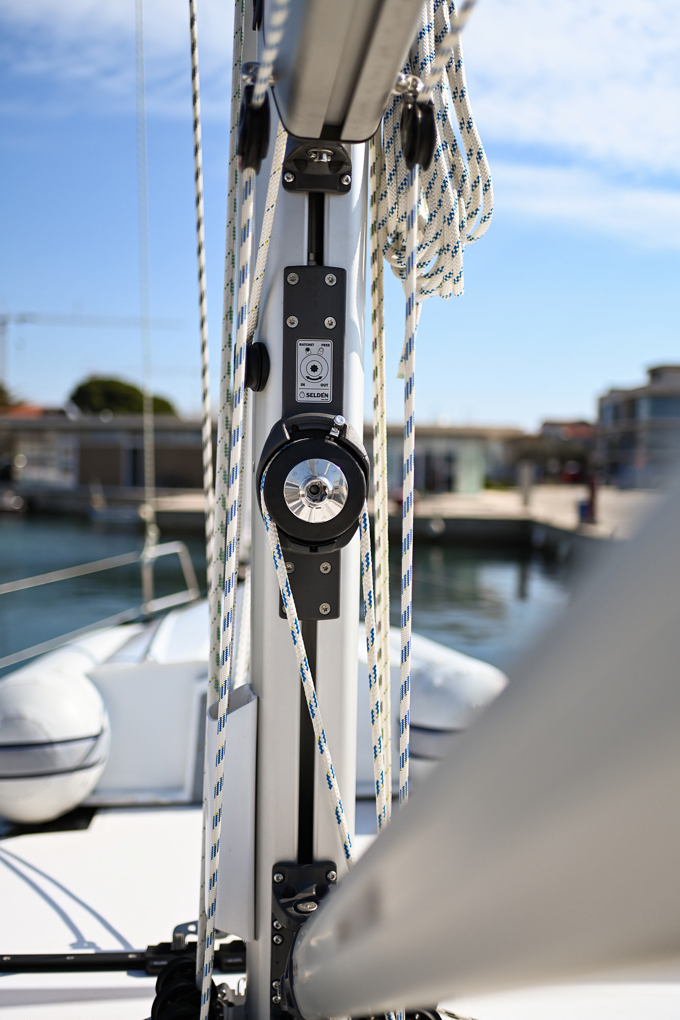 Bavaria C42 — photo 25