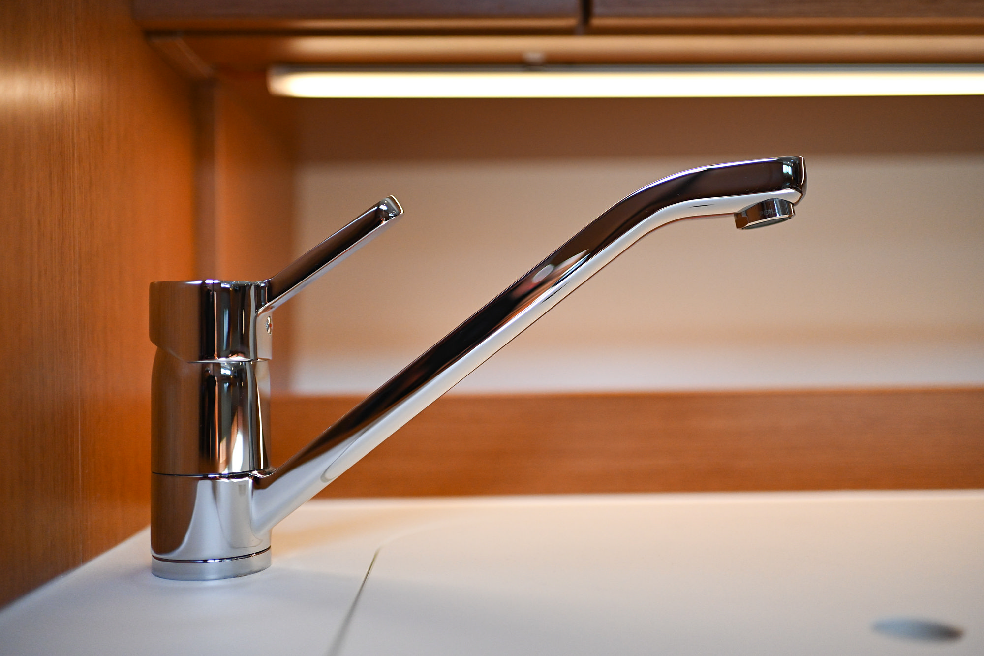 Bavaria C42 — photo 8
