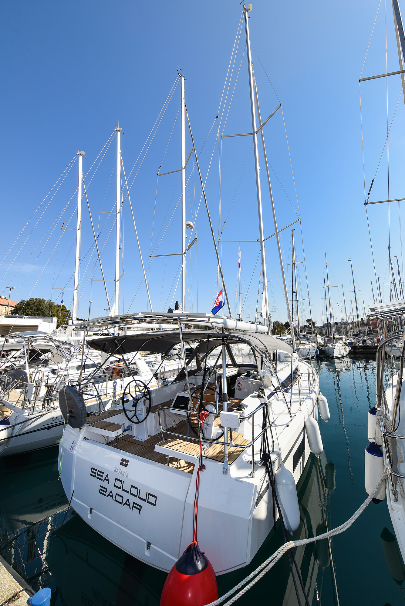 Bavaria C38 — photo 87