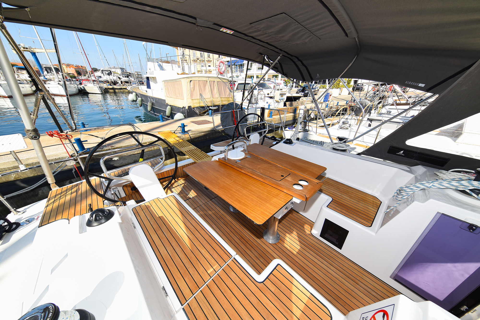 Bavaria C38 — photo 89