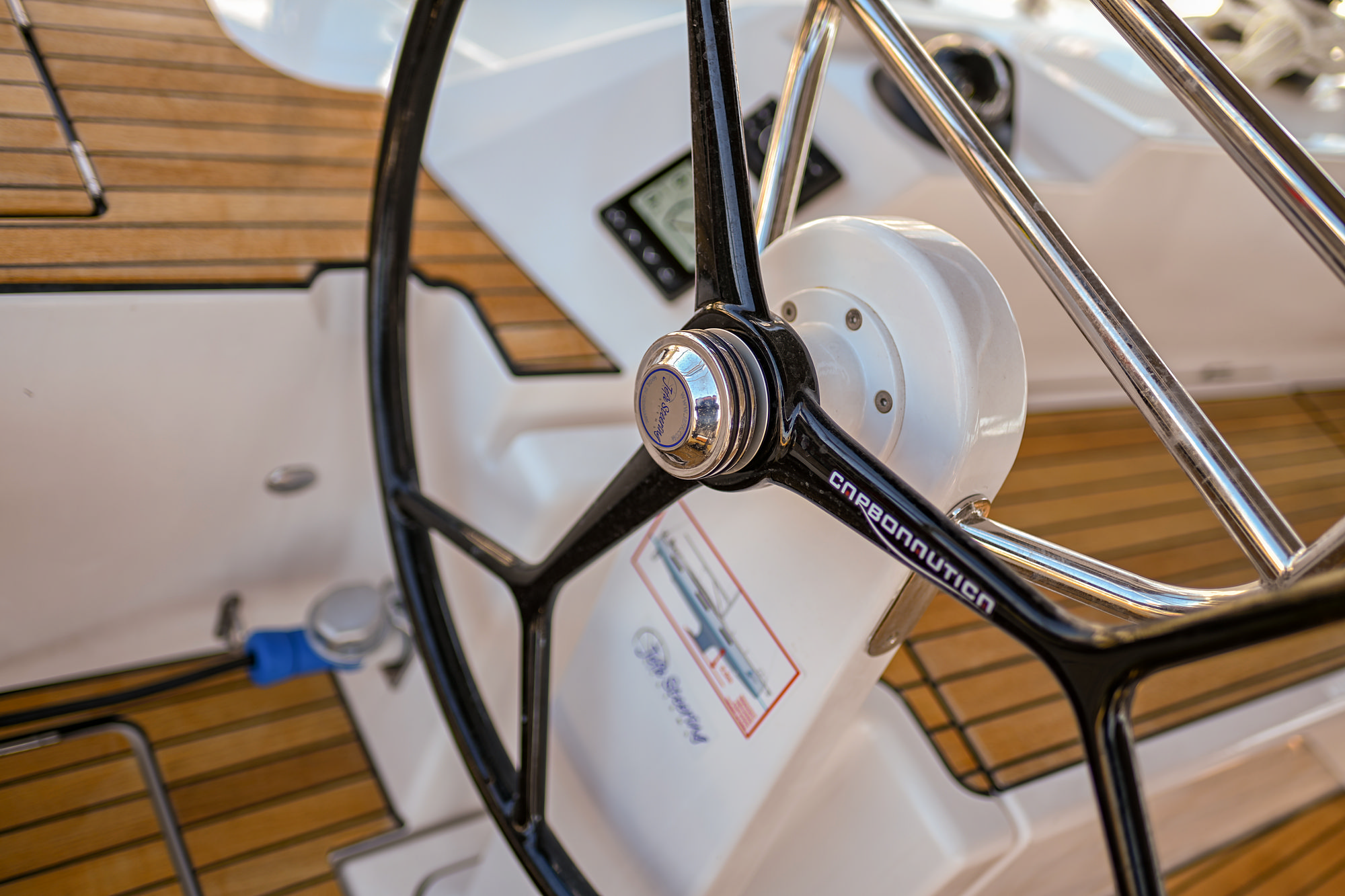Bavaria C38 — photo 49