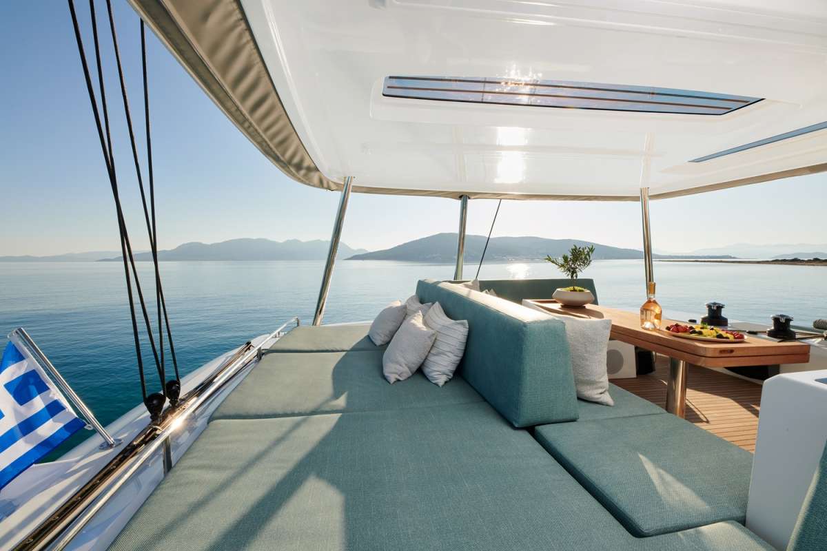 Lagoon 55 — photo 18