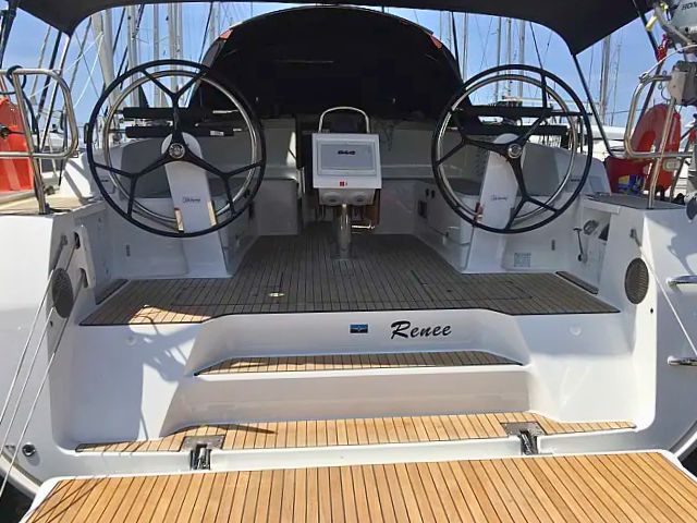 Bavaria Cruiser 46 — photo 4