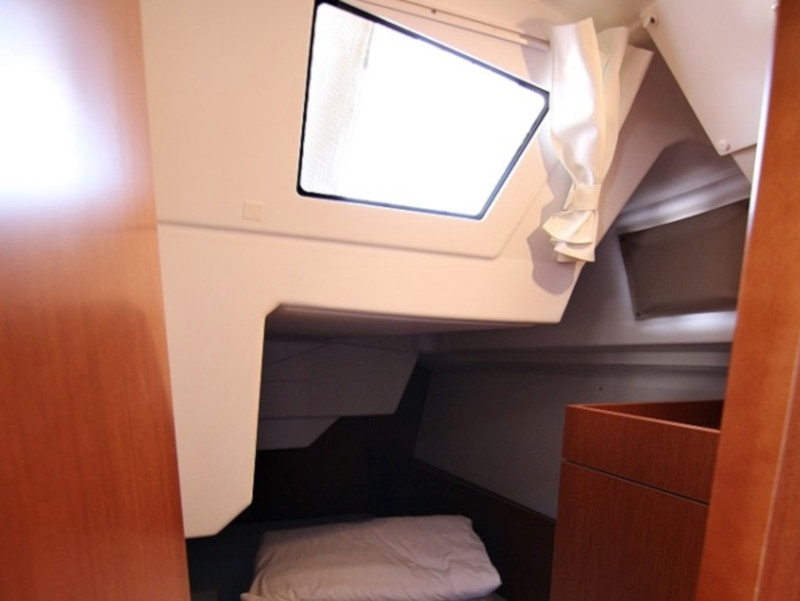 OCEANIS 38 BT — photo 4