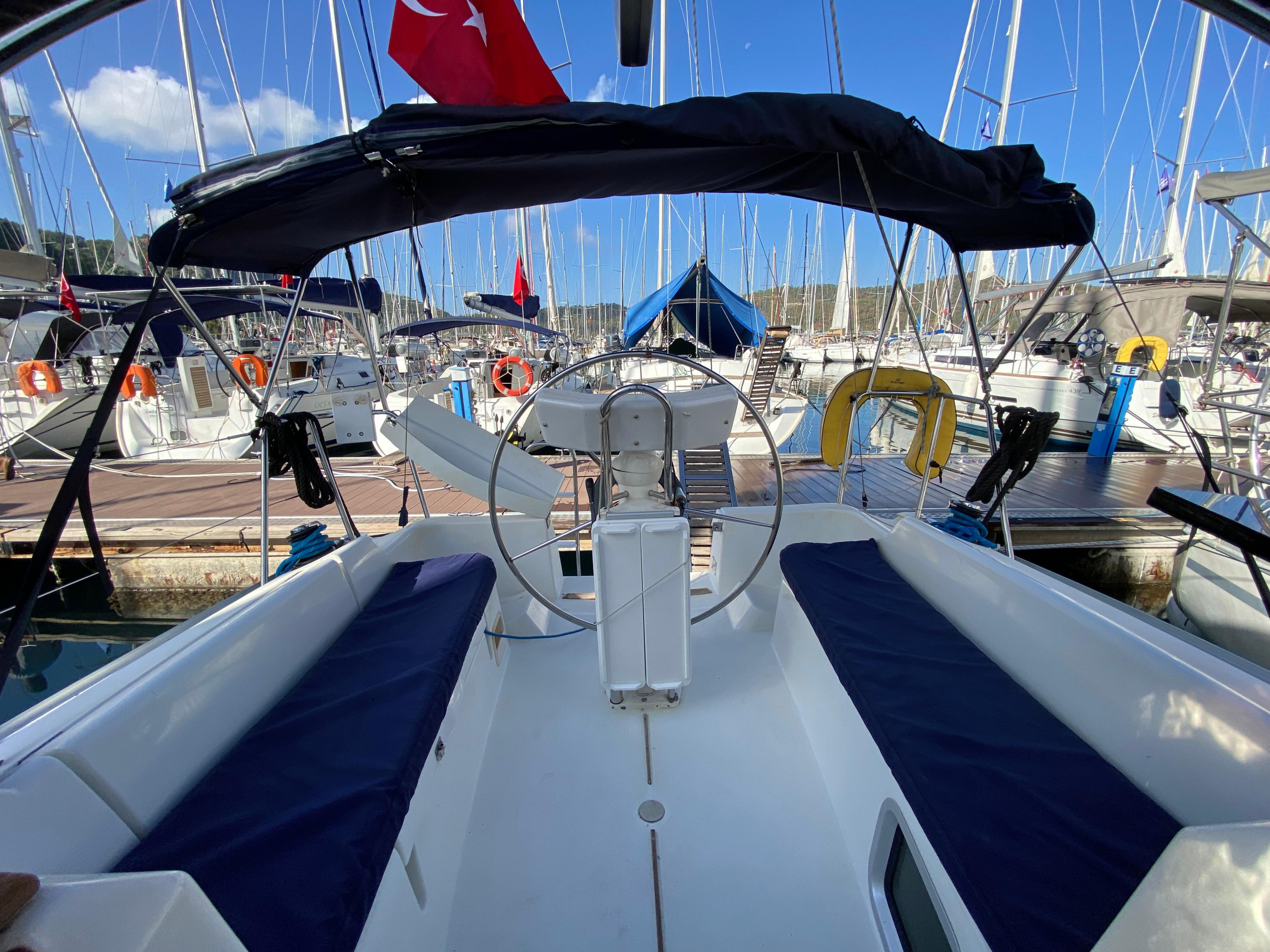 Sun Odyssey 32 i — photo 10