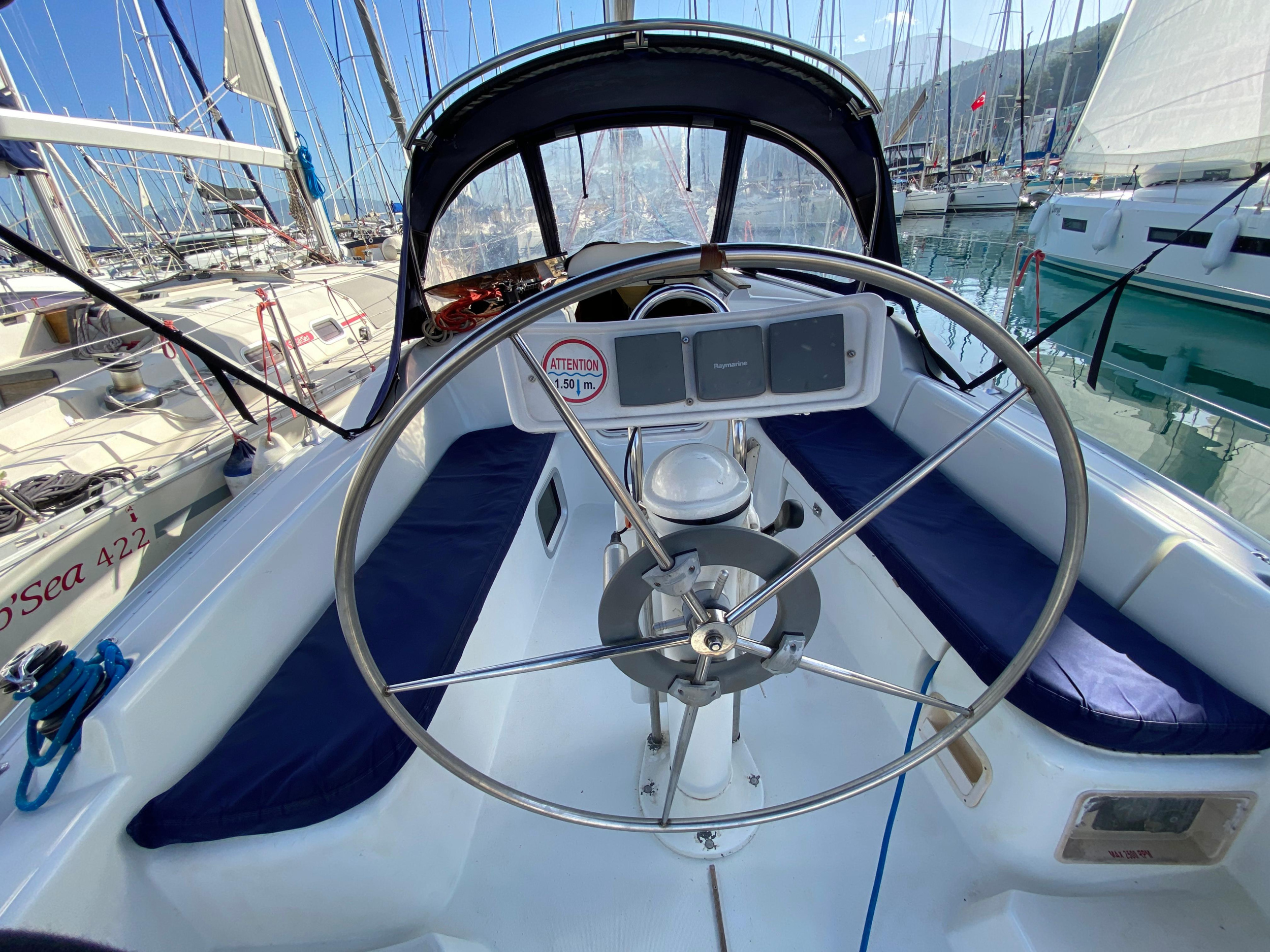 Sun Odyssey 32 i — photo 9