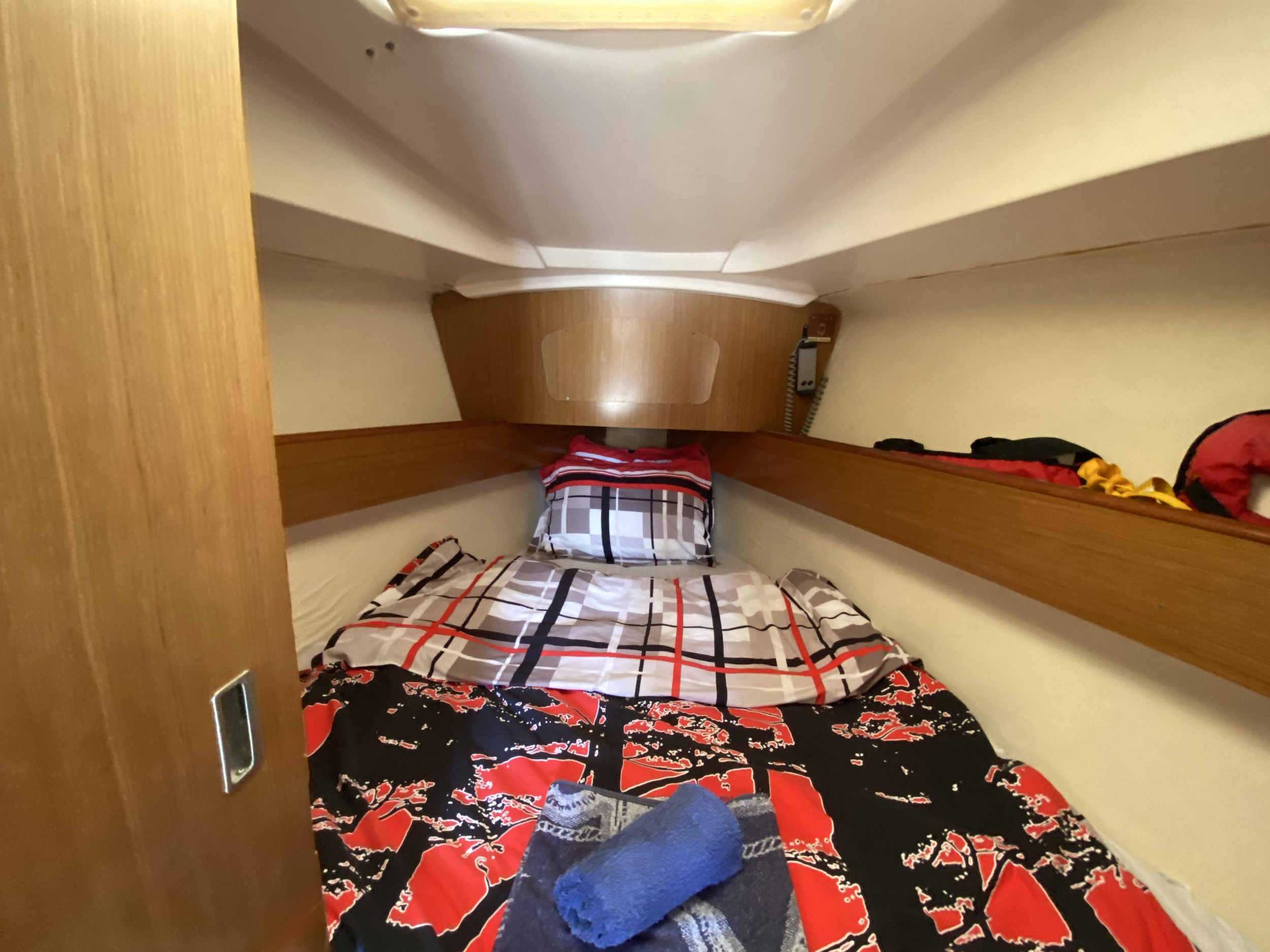 Sun Odyssey 32 i — photo 4
