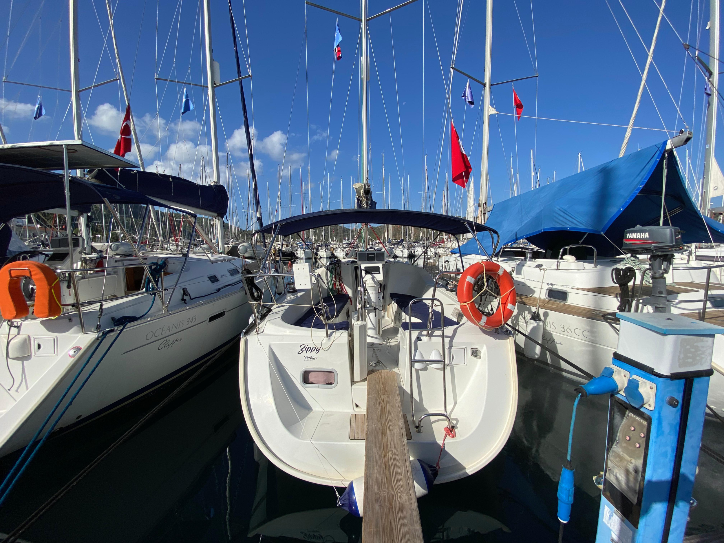 Oceanis 323 — photo 10