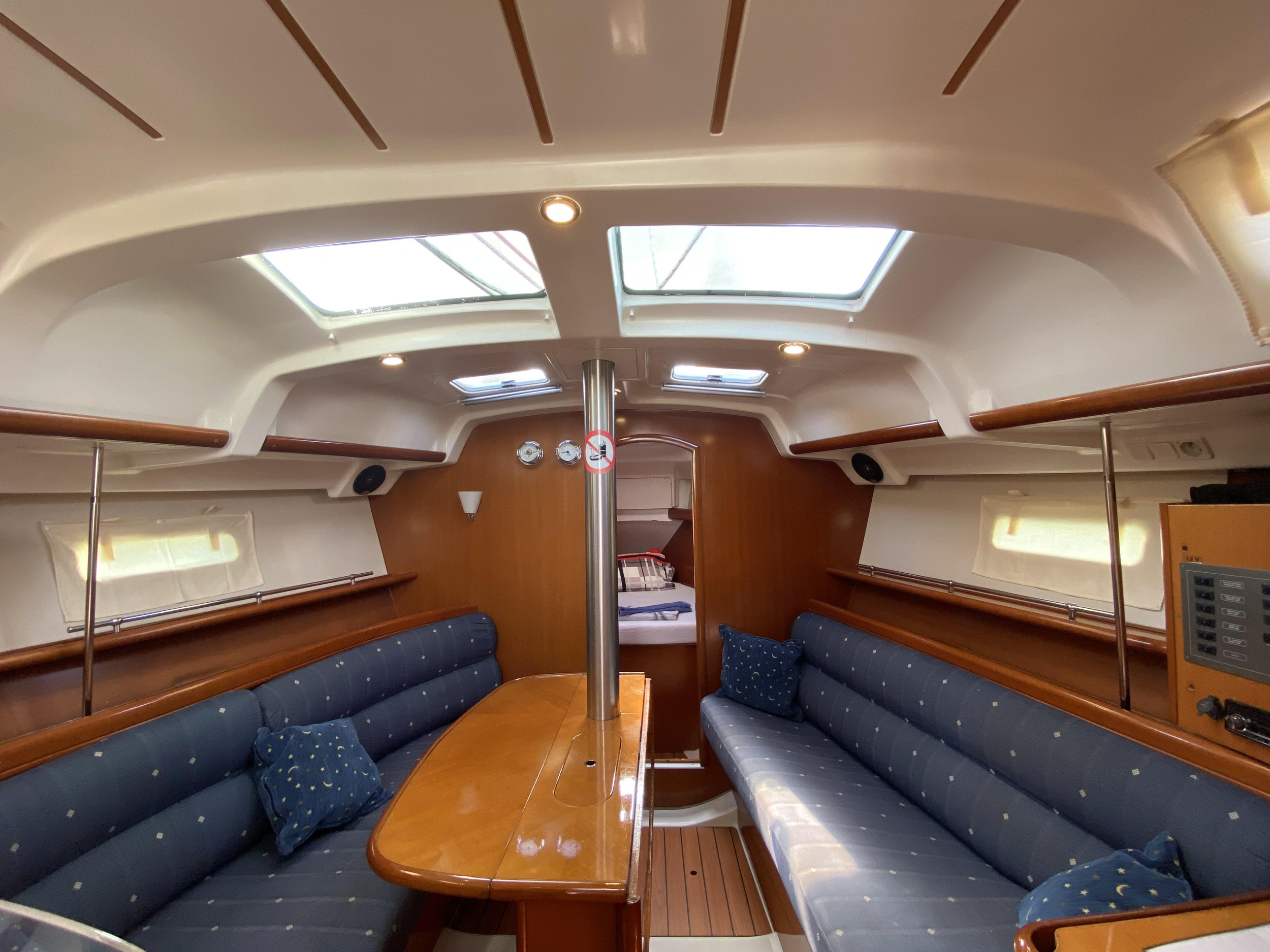 Oceanis 343 — photo 14