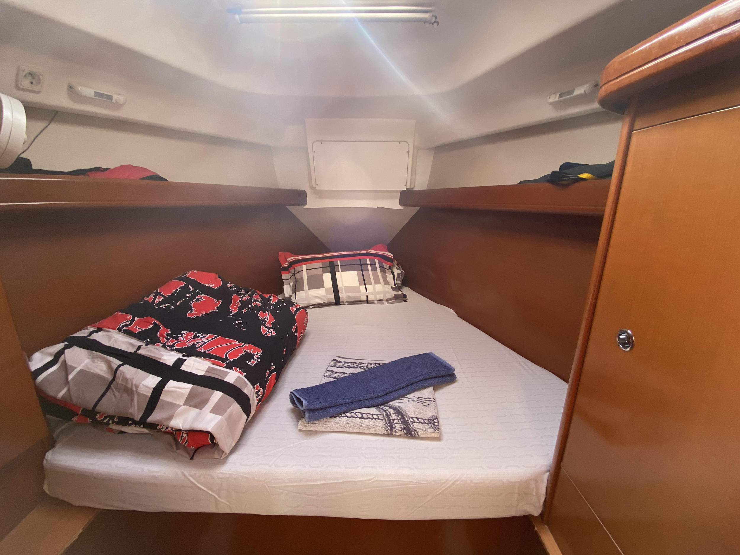 Oceanis 343 — photo 12