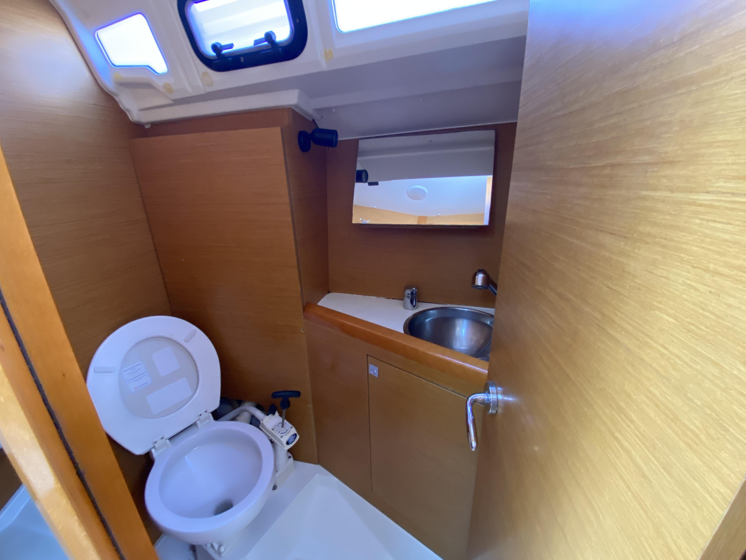 Sun Odyssey 349 — photo 10