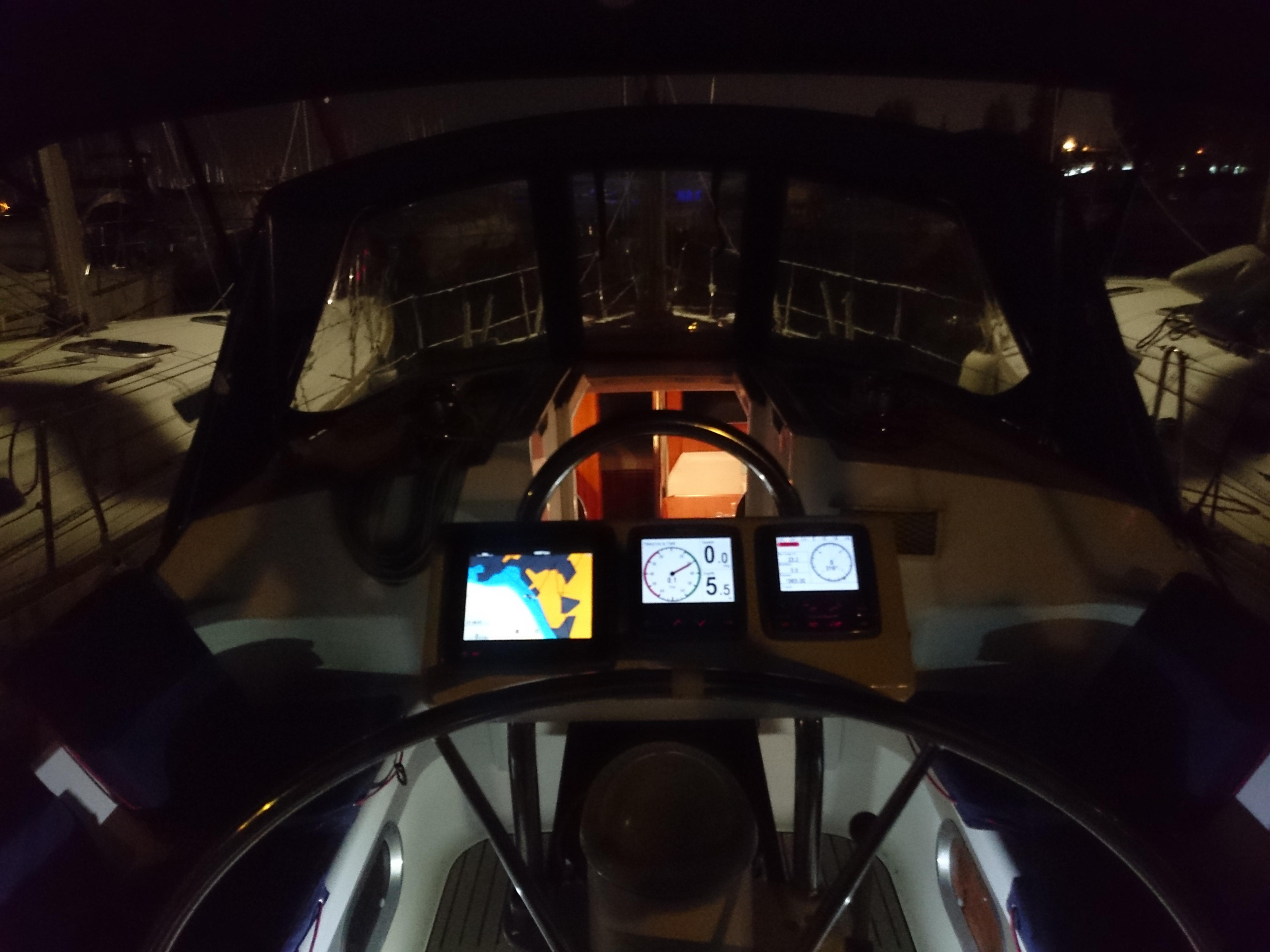 Sun Odyssey 36.2 — photo 9