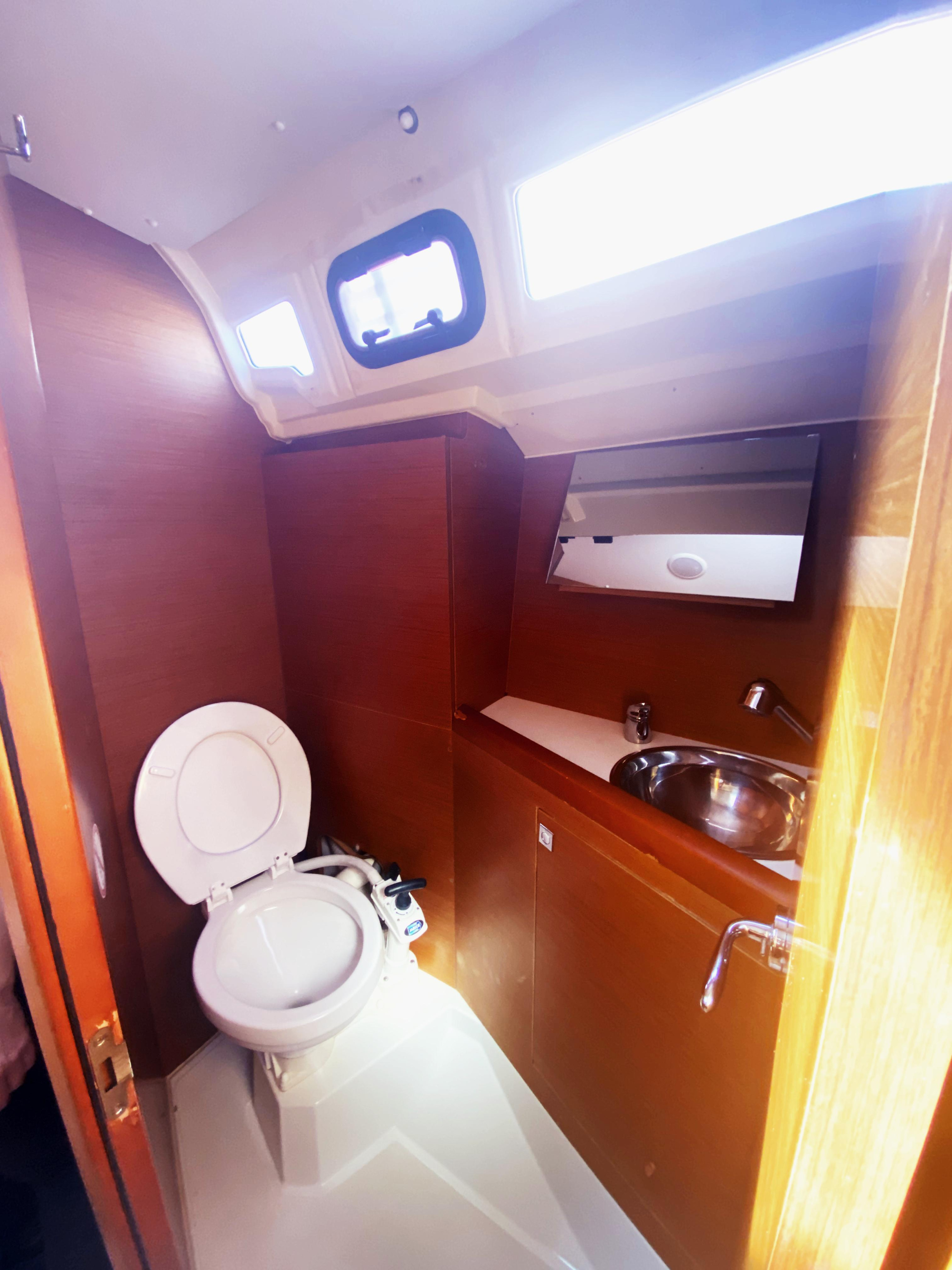 Sun Odyssey 349 — photo 12