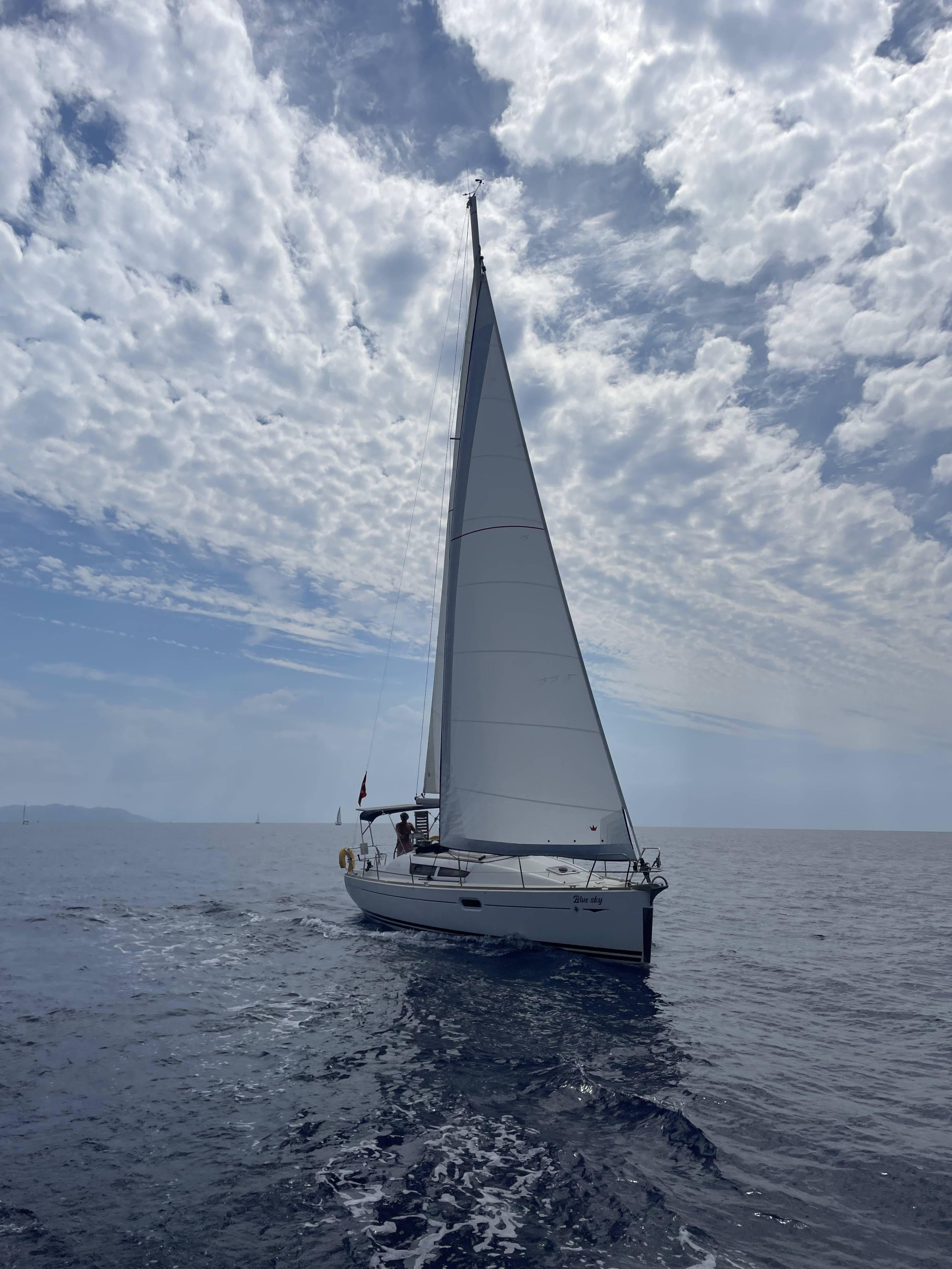 Sun Odyssey 36i — photo 7