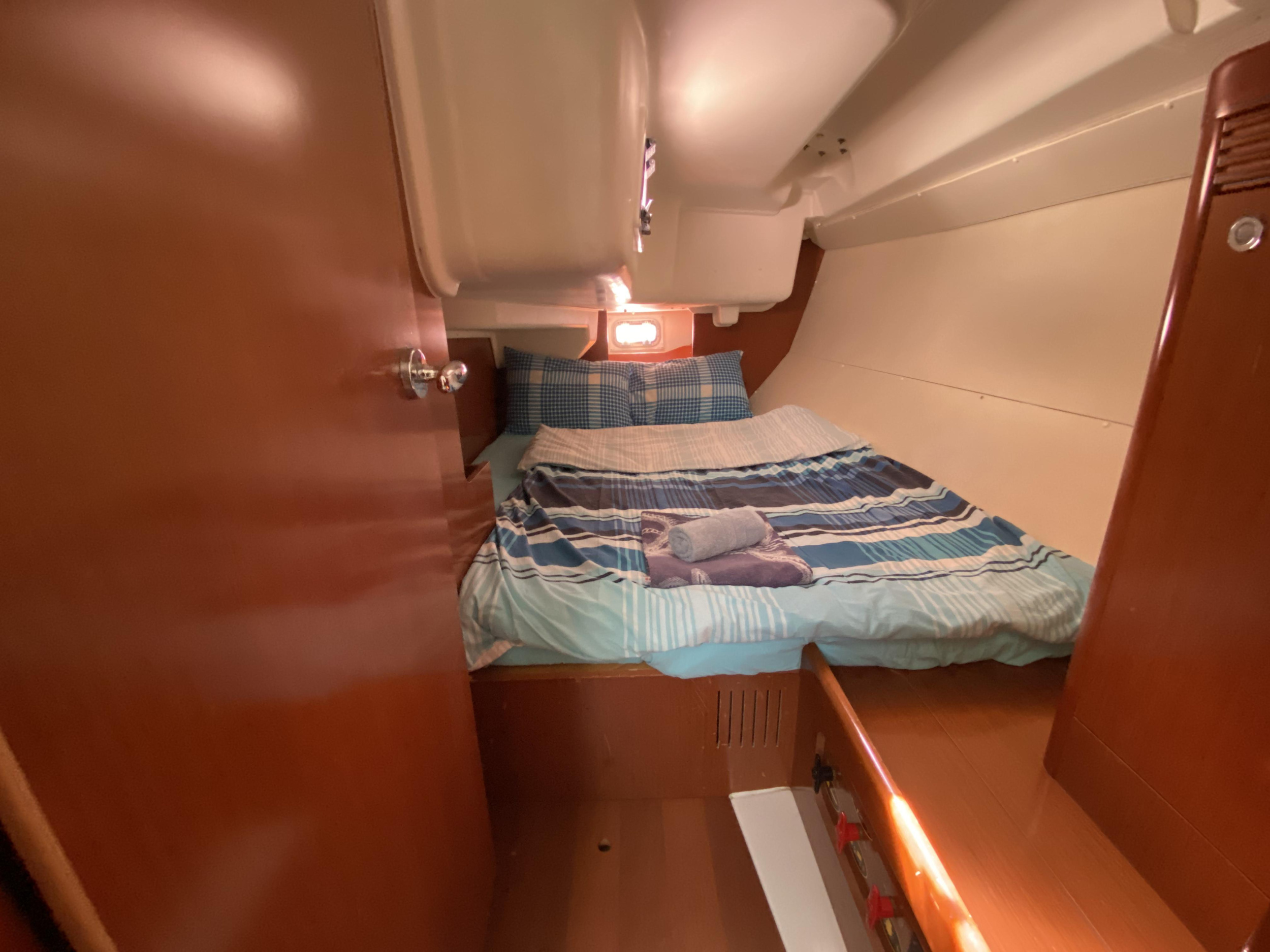 Oceanis 37 — photo 14