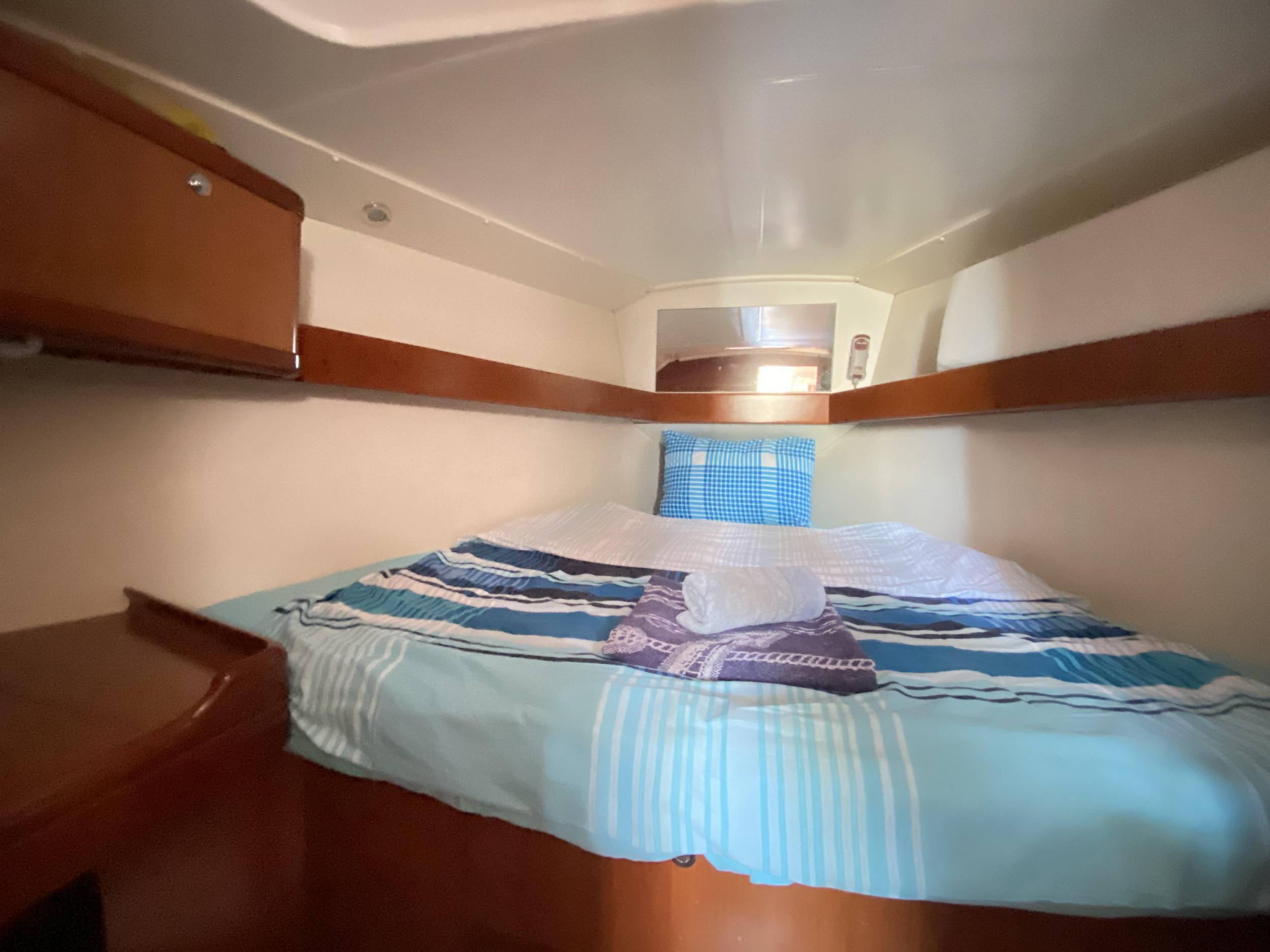 Oceanis 37 — photo 8