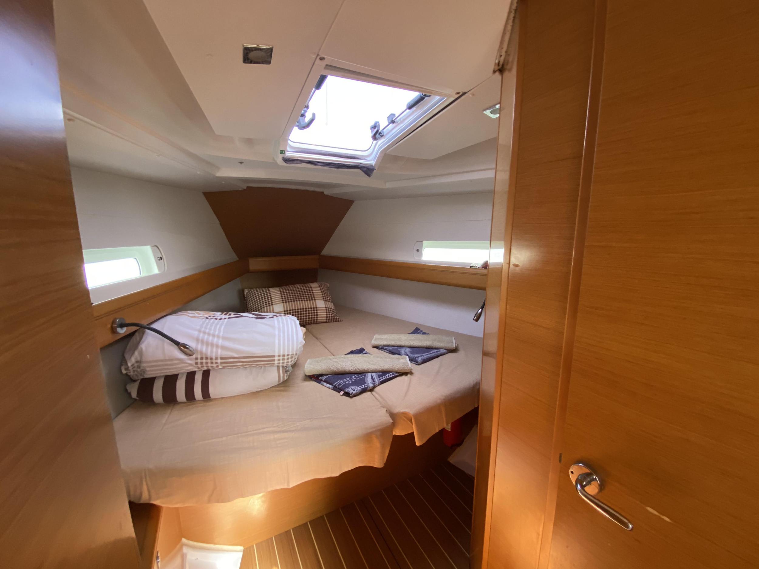 Sun Odyssey 409 — photo 4