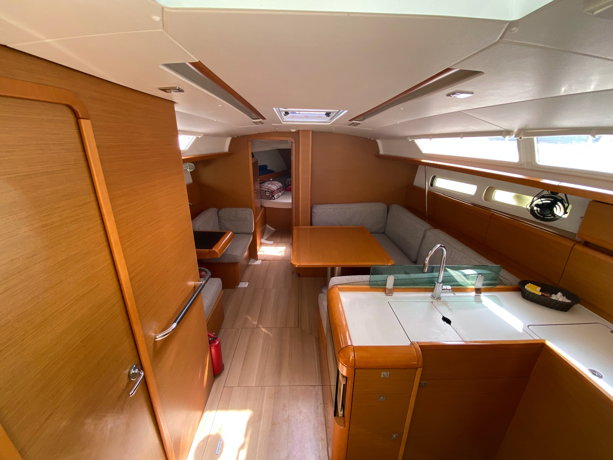 Sun Odyssey 419 — photo 16