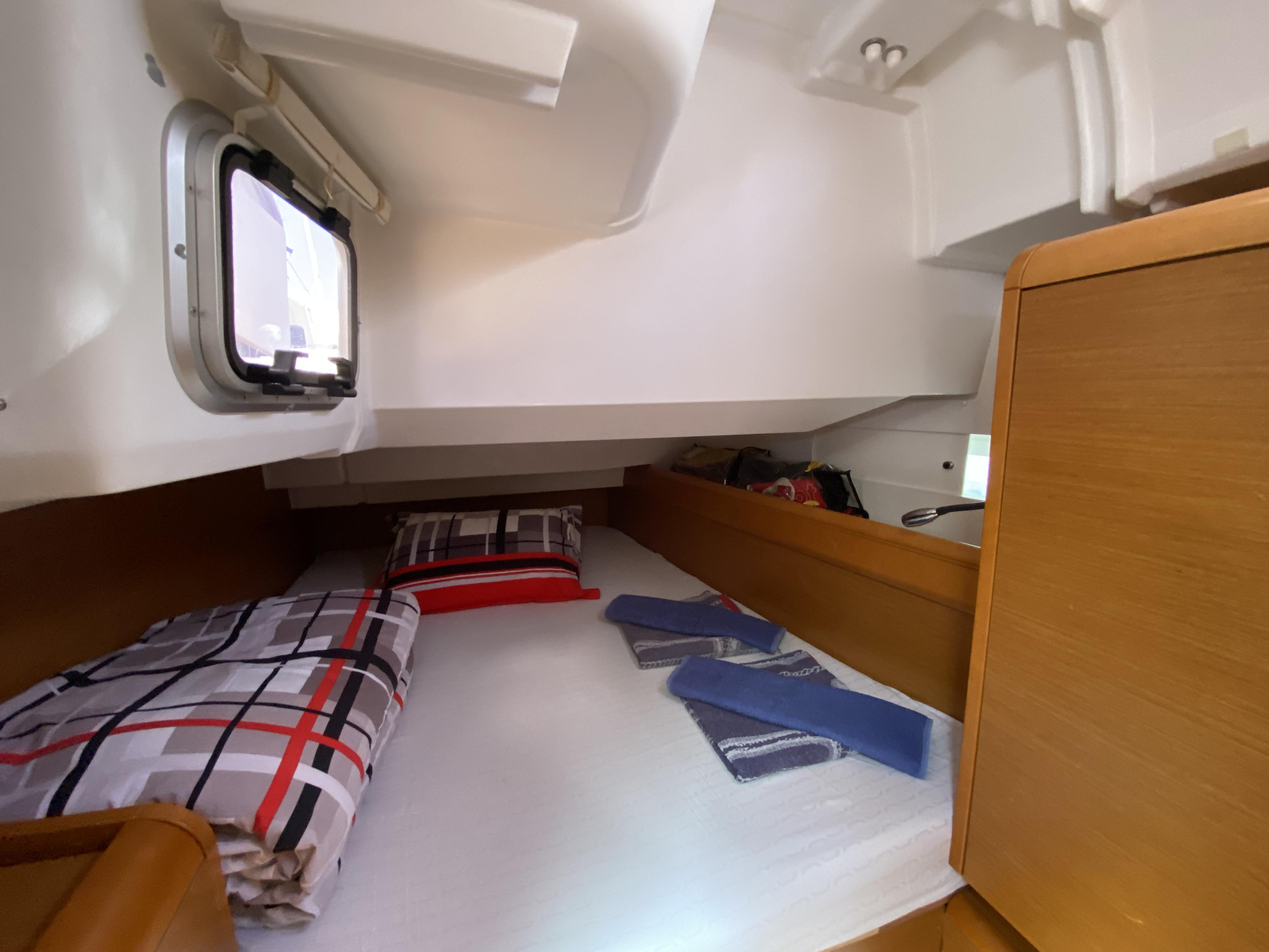 Sun Odyssey 419 — photo 10
