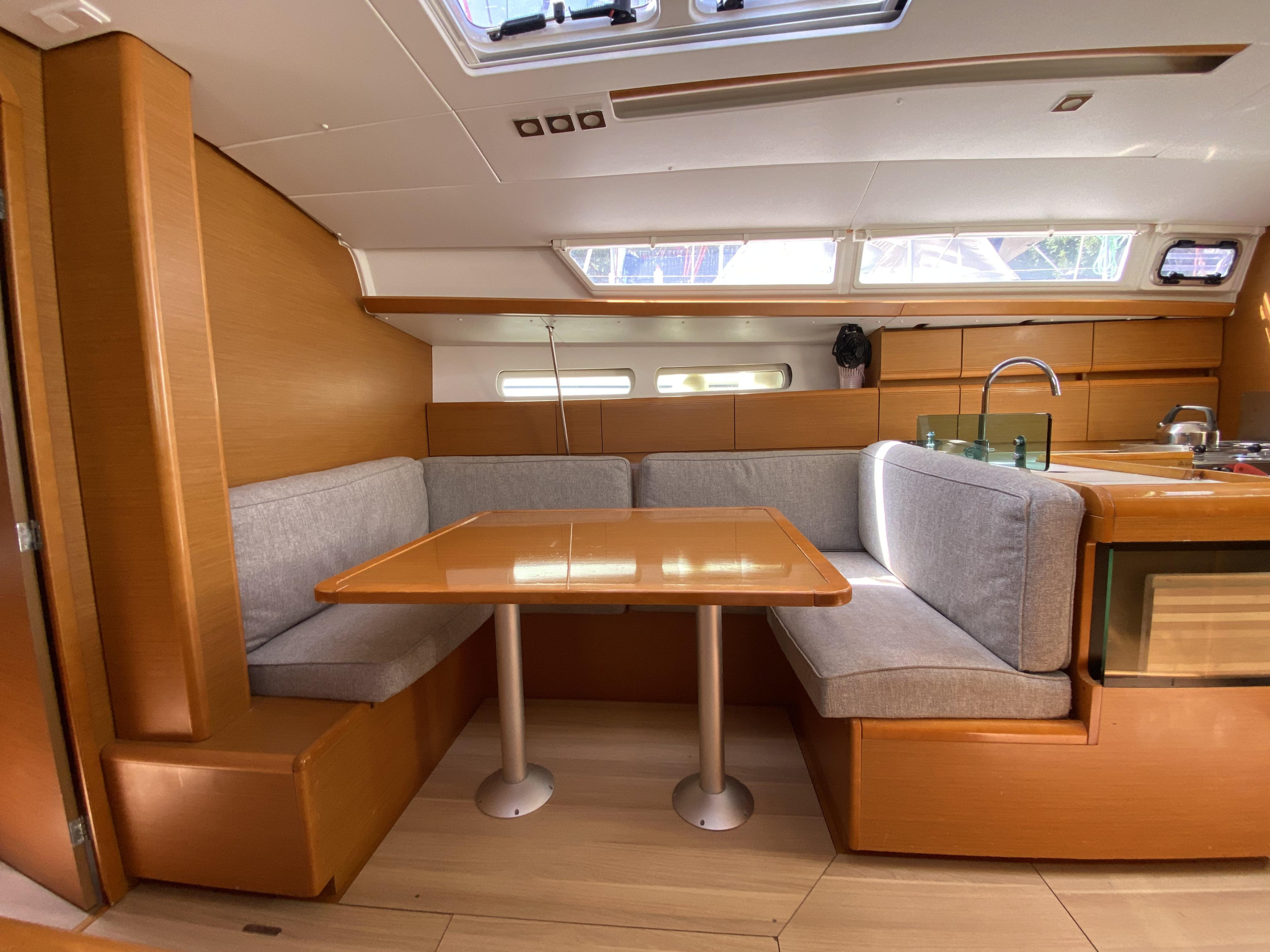 Sun Odyssey 419 — photo 19