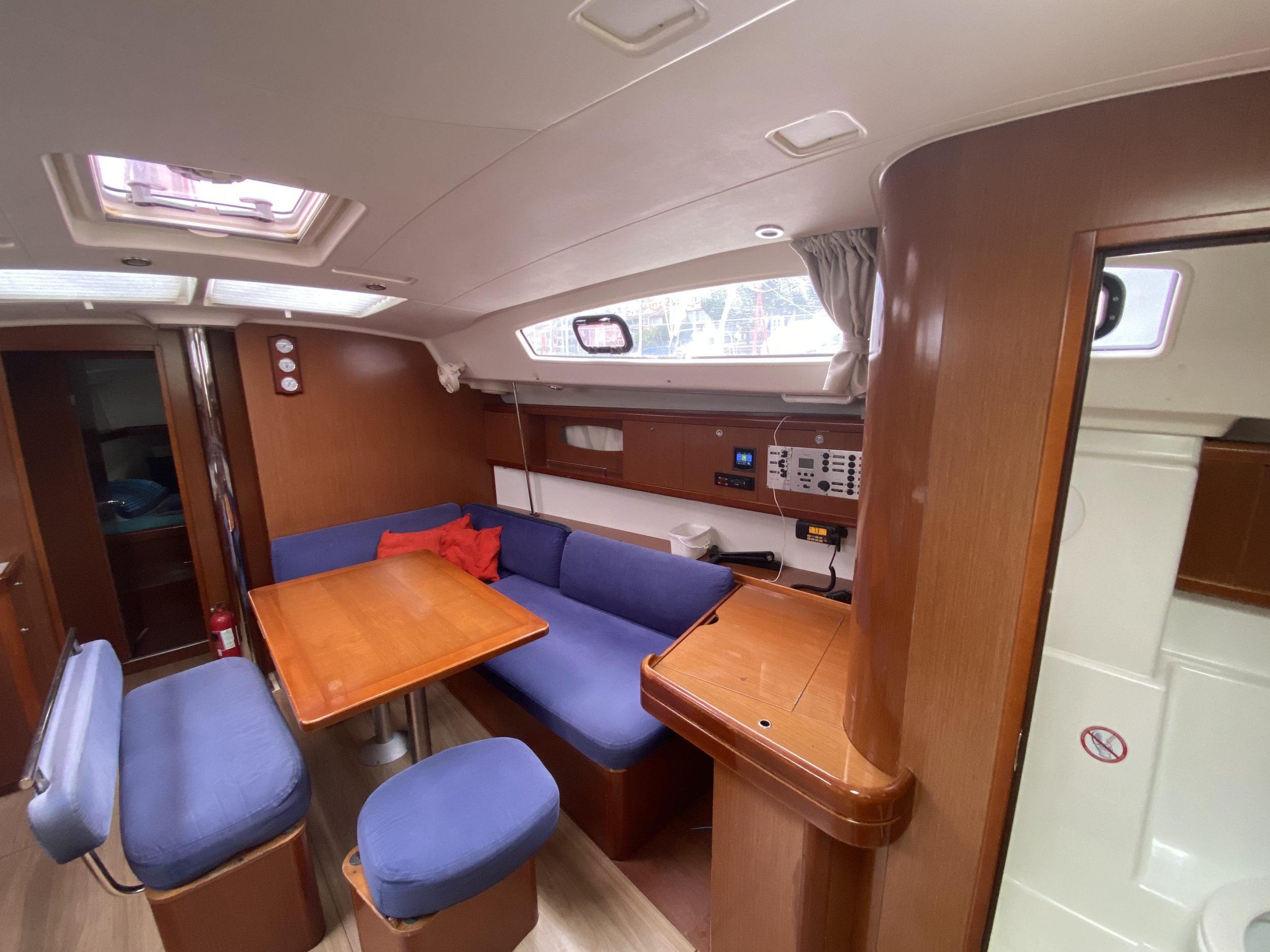 Oceanis 43 — photo 11