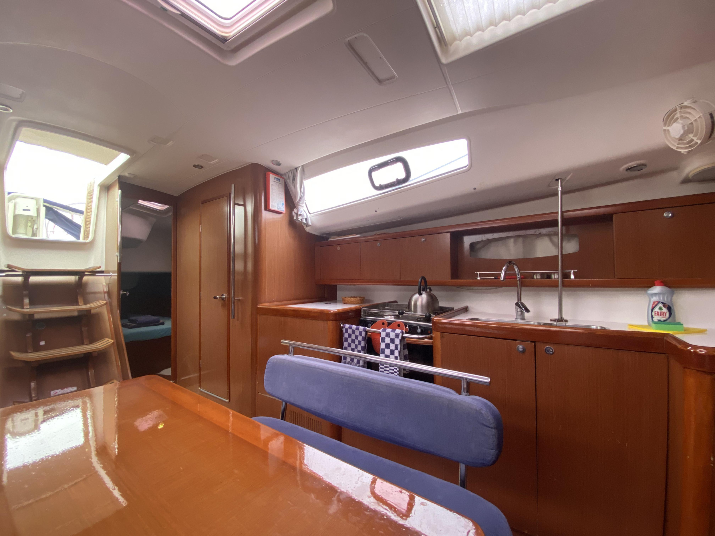 Oceanis 43 — photo 12