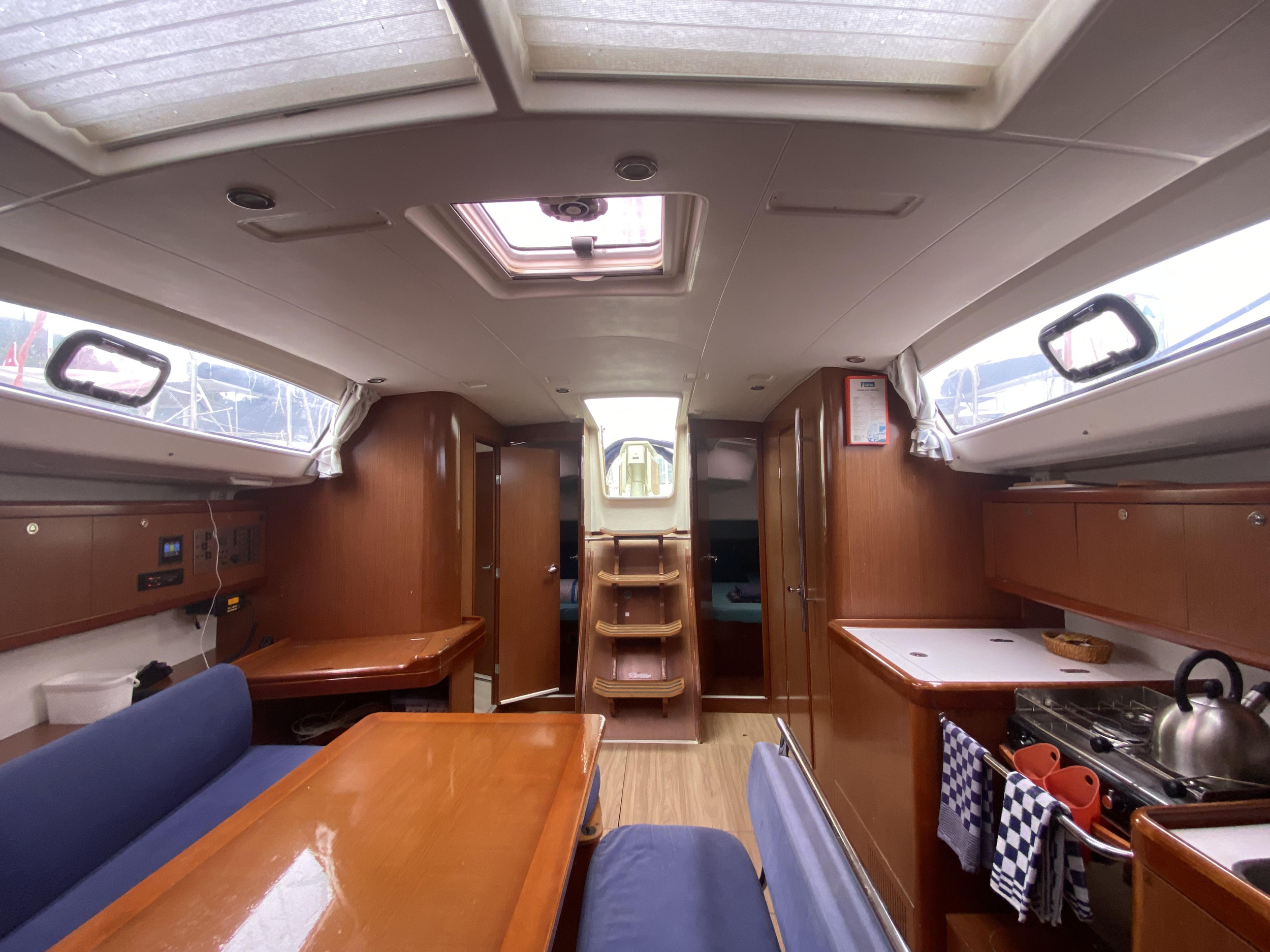 Oceanis 43 — photo 2
