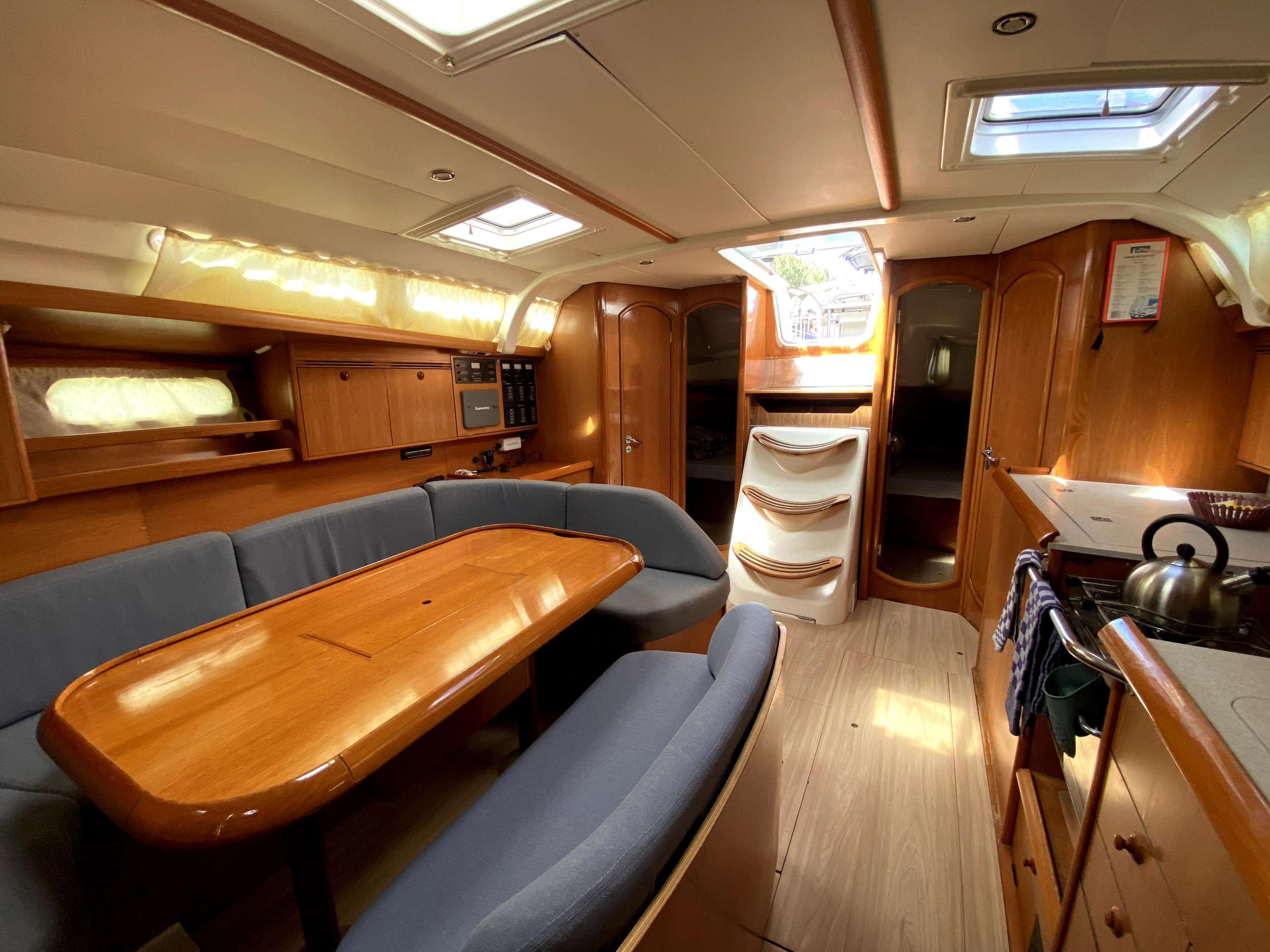 Sun Odyssey 45 — photo 11