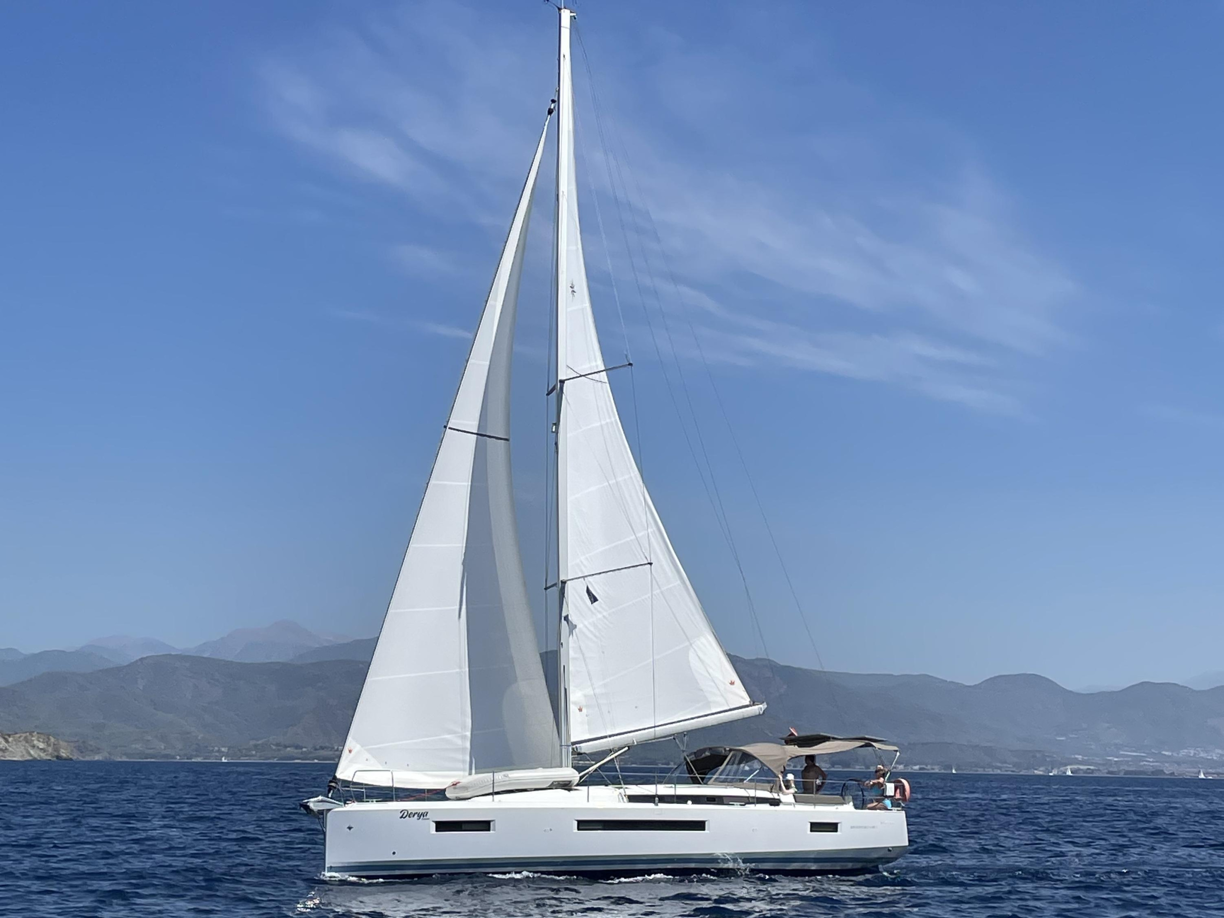 Sun Odyssey 490 — photo 1