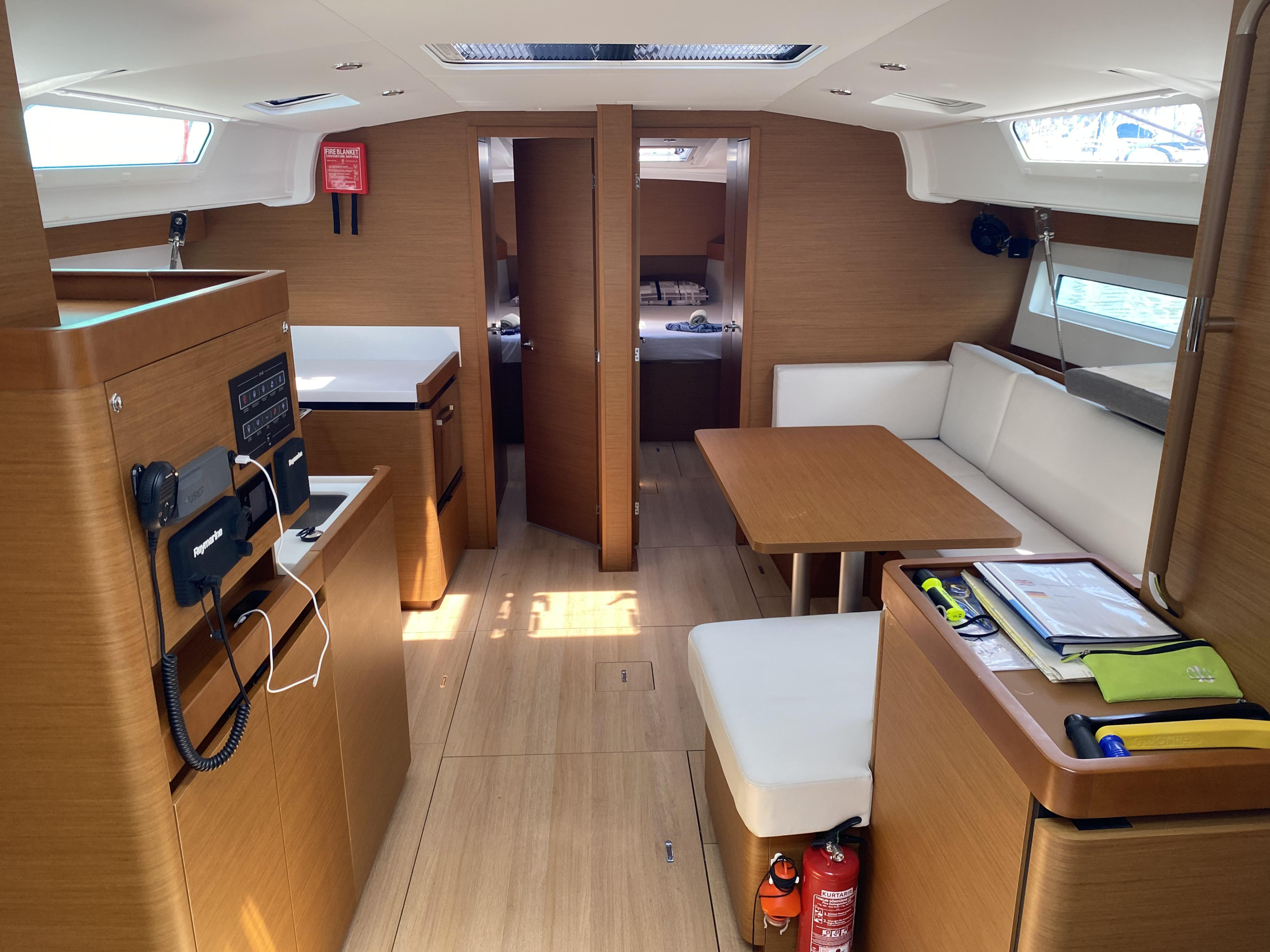 Sun Odyssey 490 — photo 11