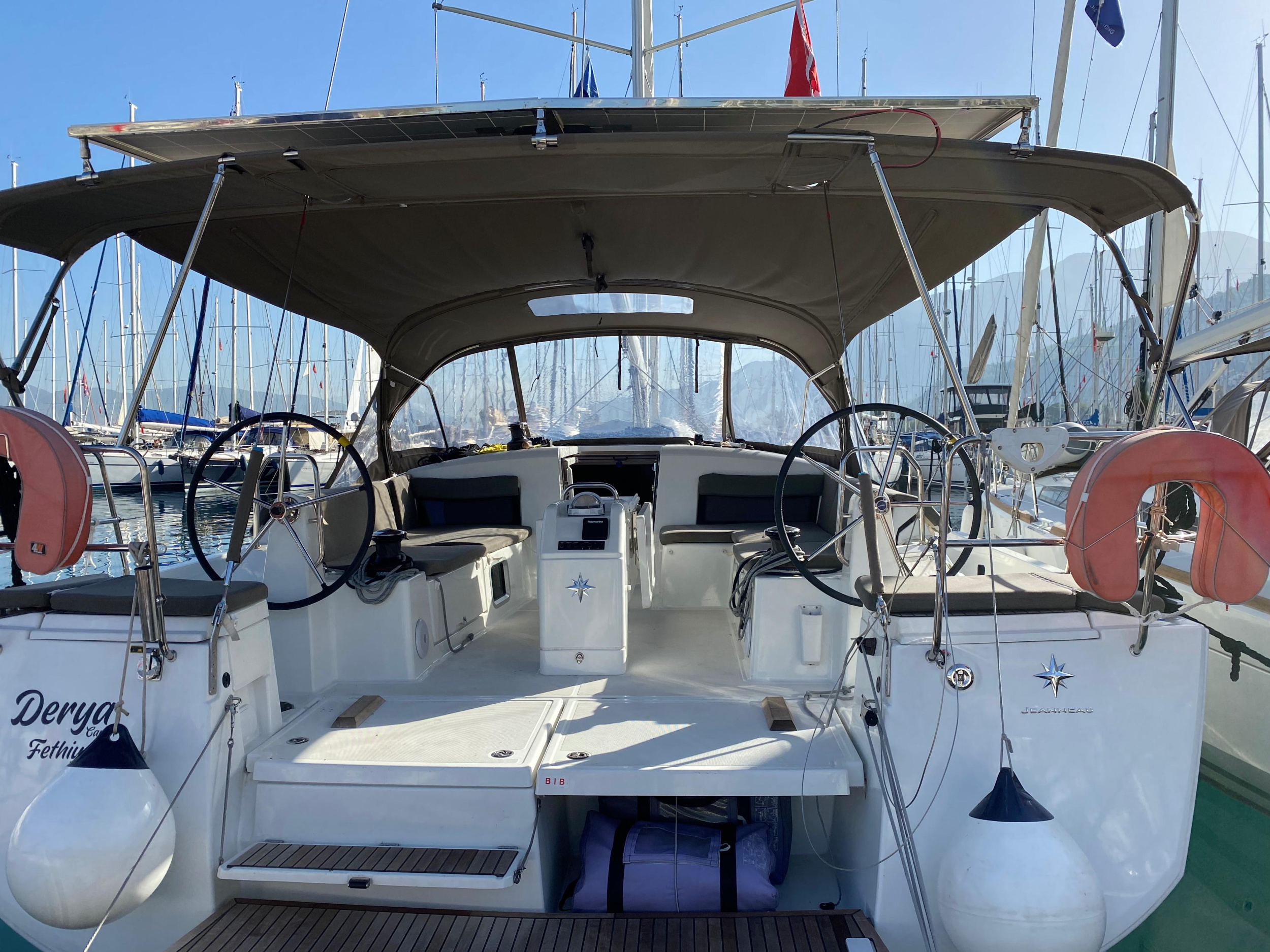 Sun Odyssey 490 — photo 14