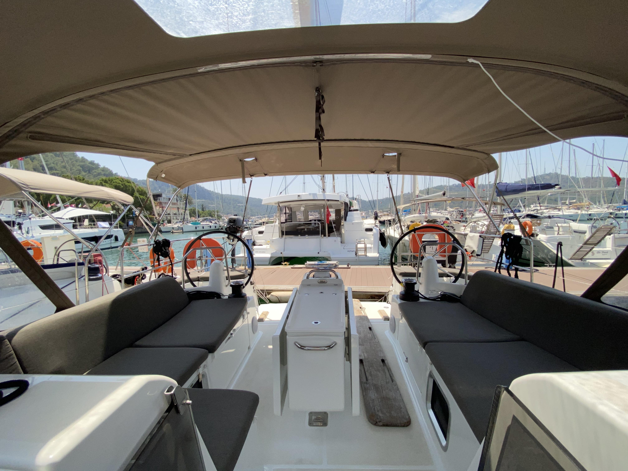 Sun Odyssey 490 — photo 8