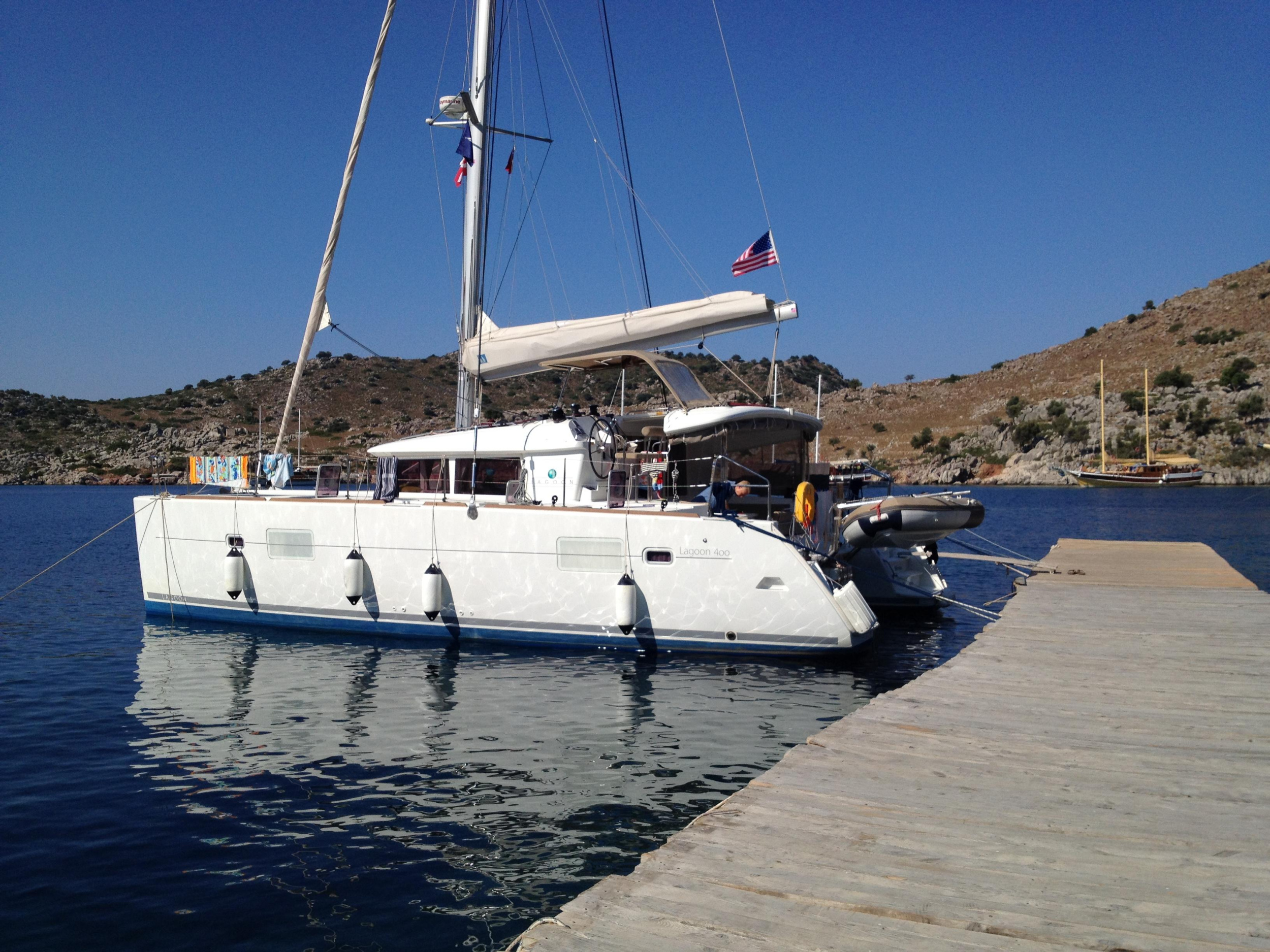 Lagoon 400 — photo 16