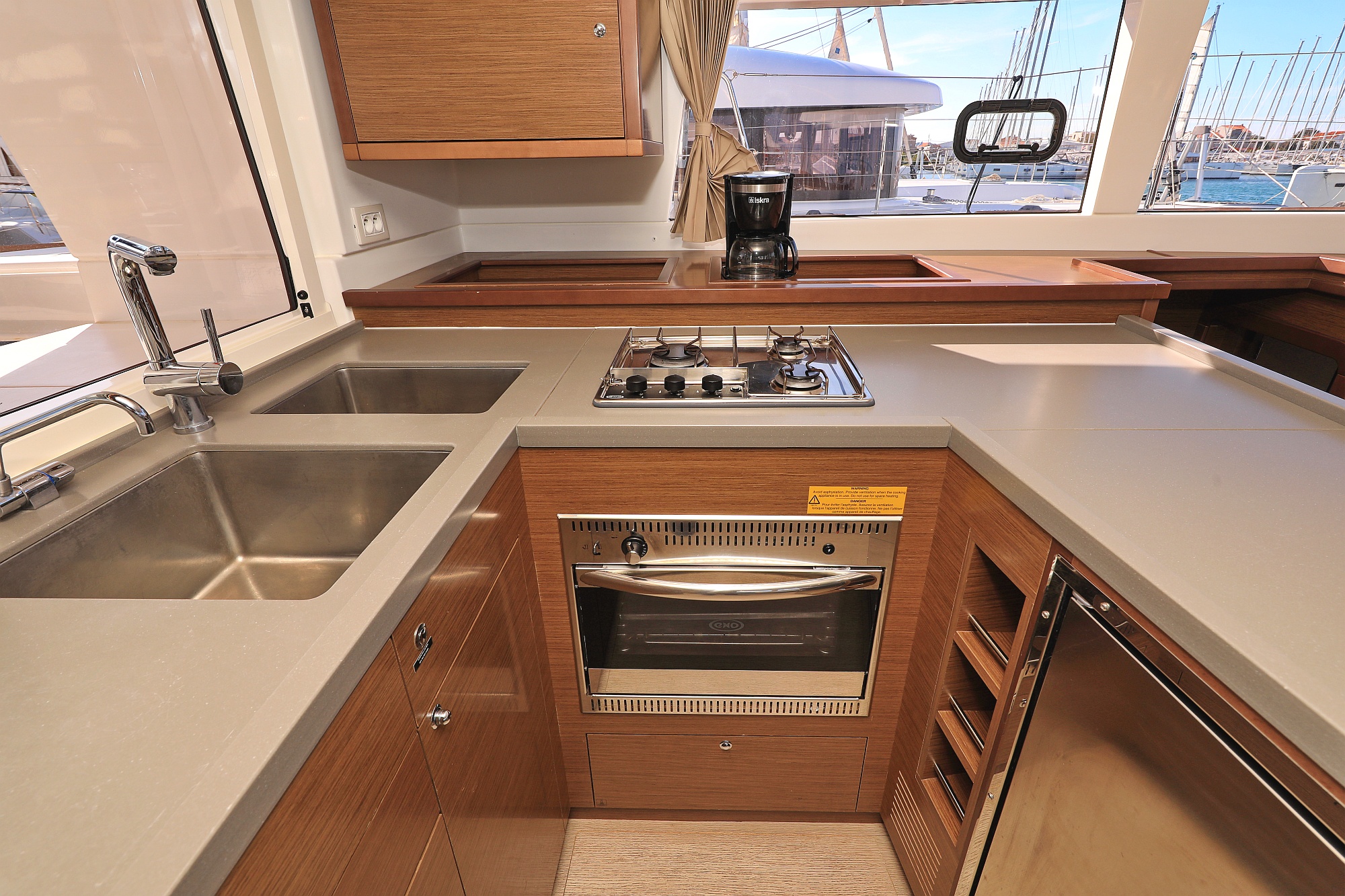 Lagoon 450 F — photo 47