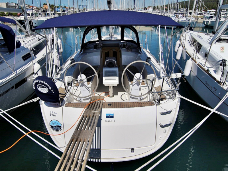 BAVARIA C 34 — photo 10