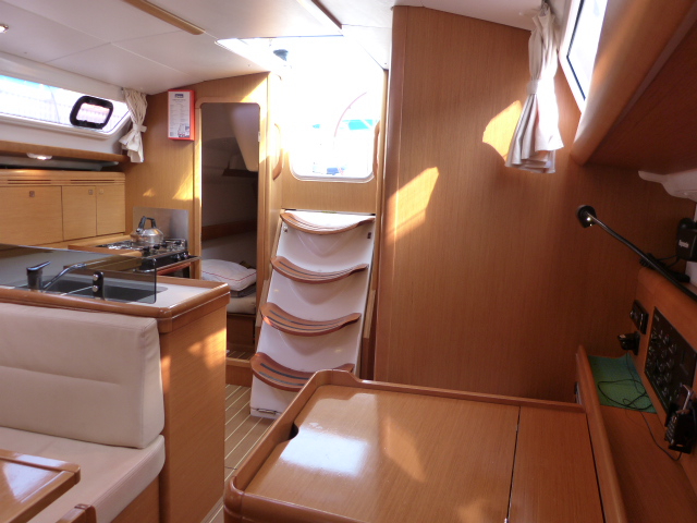 Sun Odyssey 36i — photo 16