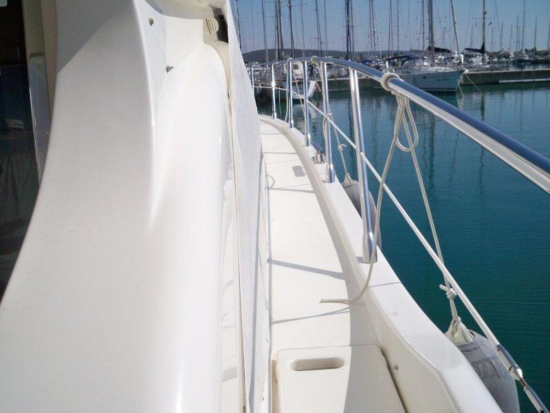Azimut 43 Fly — photo 12