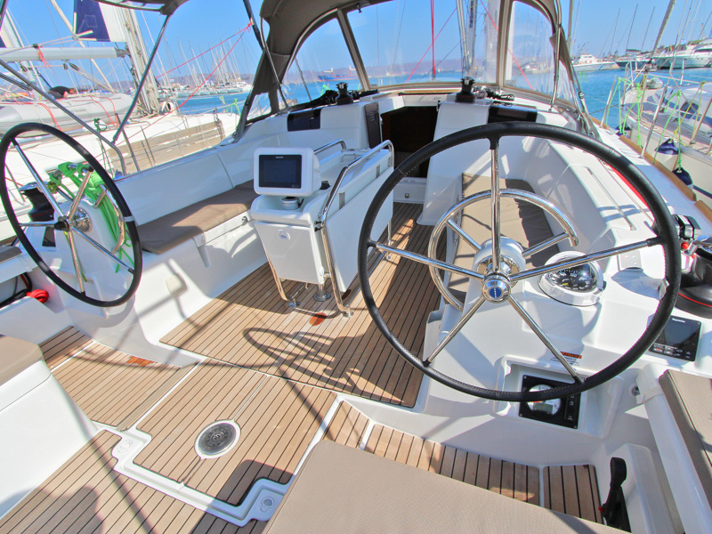 Sun Odyssey 449 — photo 9