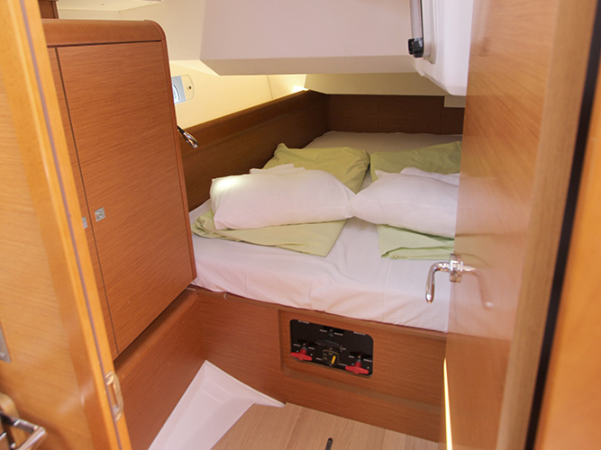 Sun Odyssey 449 — photo 16
