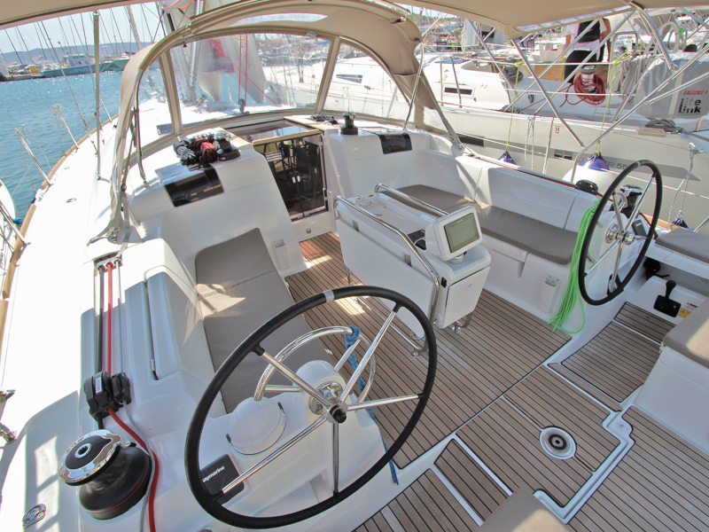 Sun Odyssey 449 — photo 10